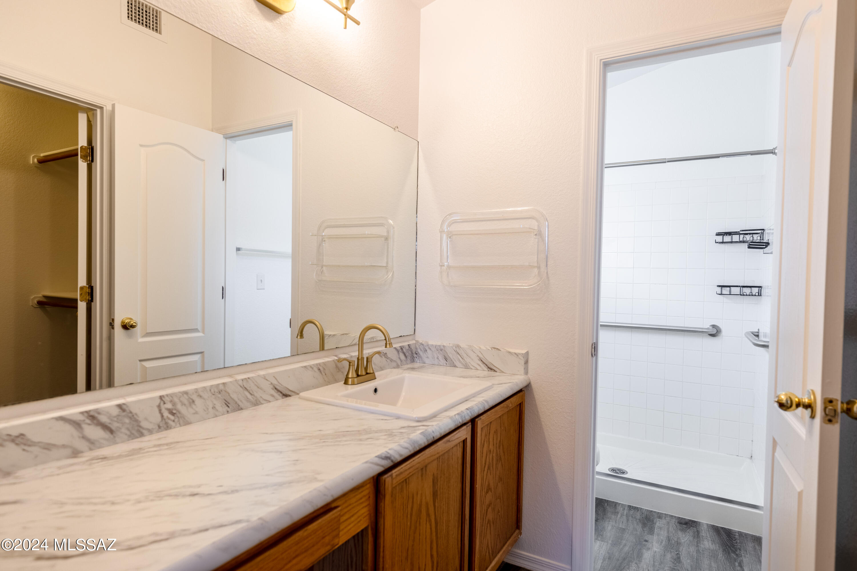 Sunnyvale(1-145) - Residential Lease