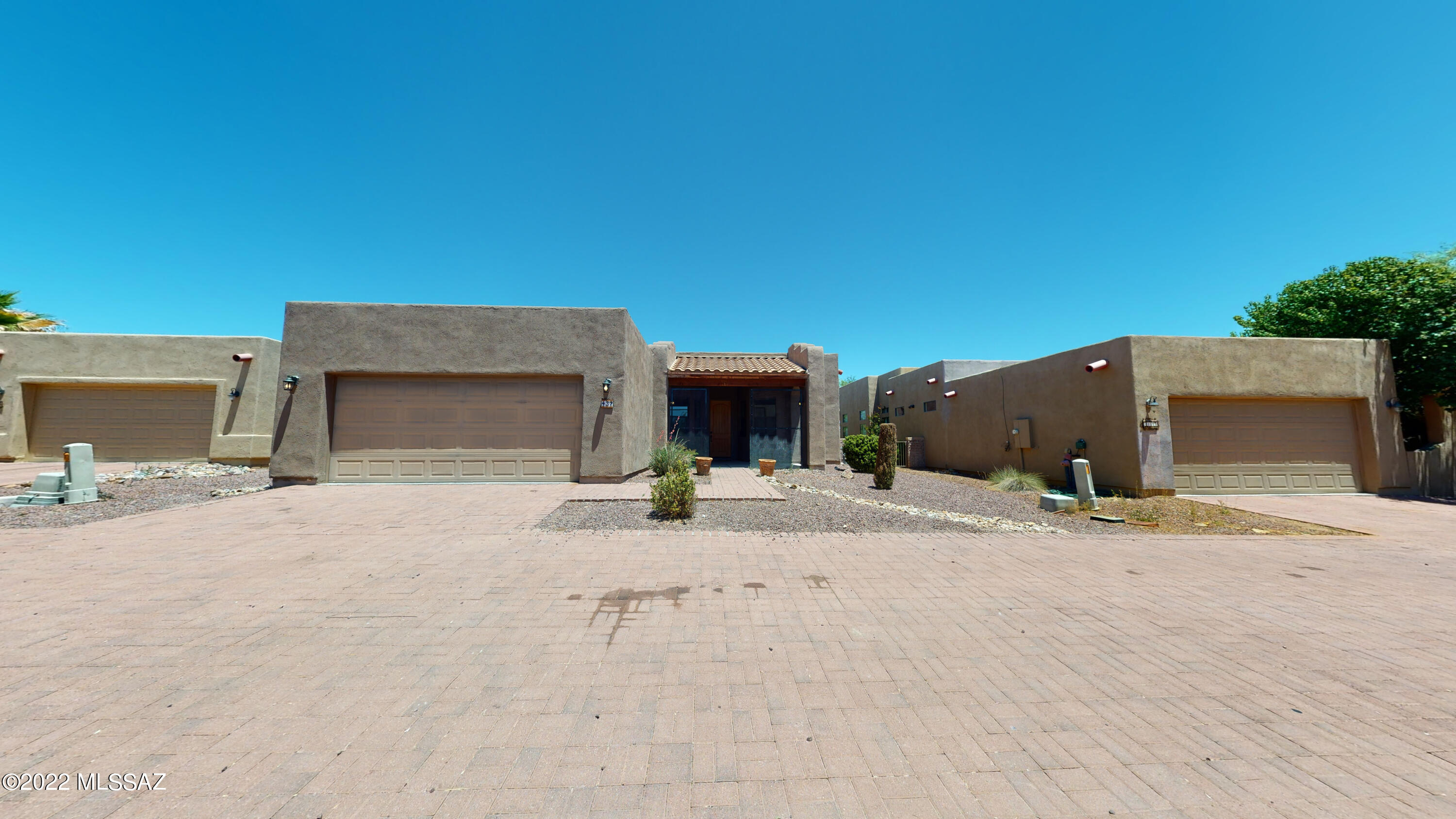 Casitas De Anza - Residential