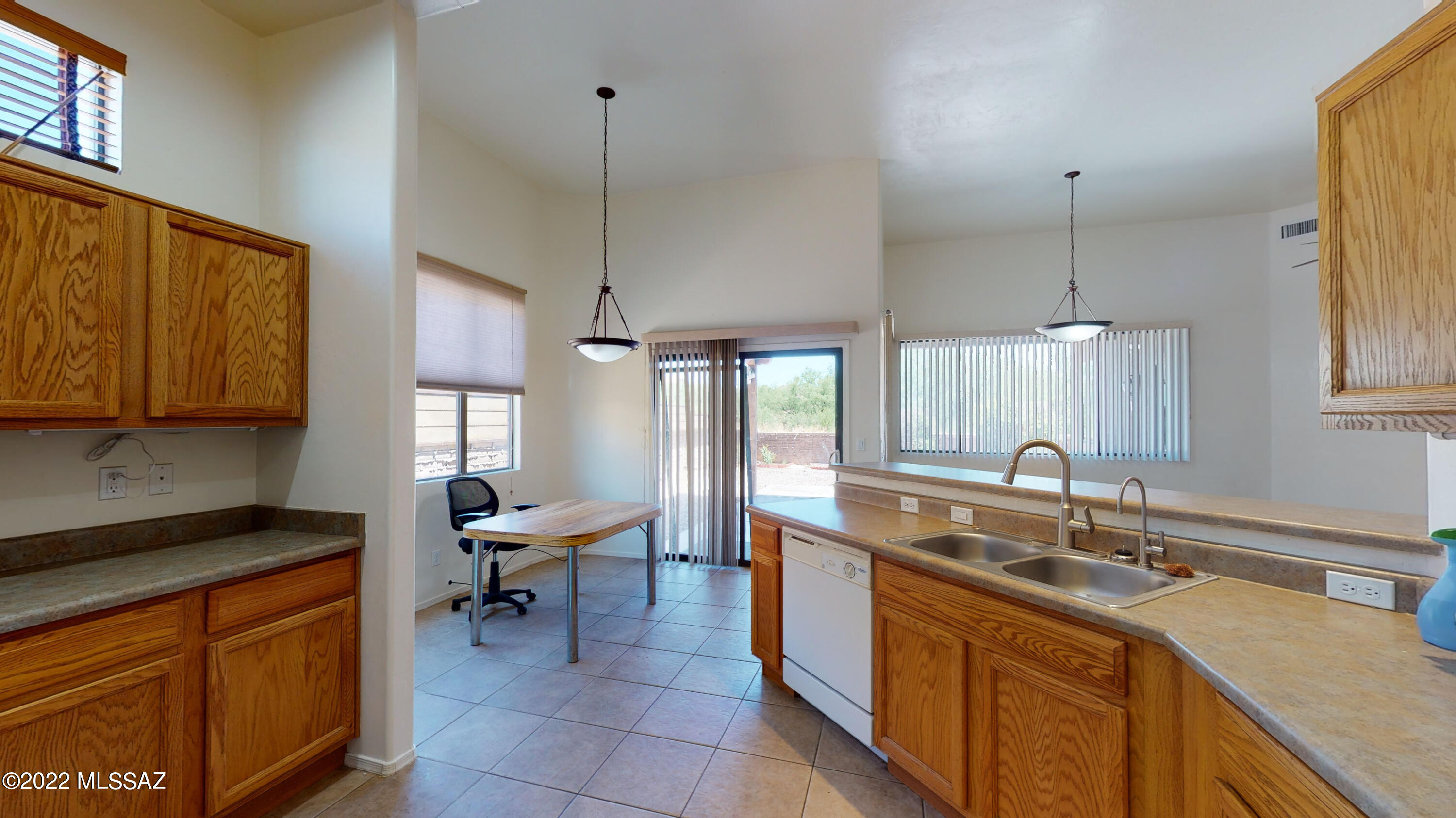 Casitas De Anza - Residential