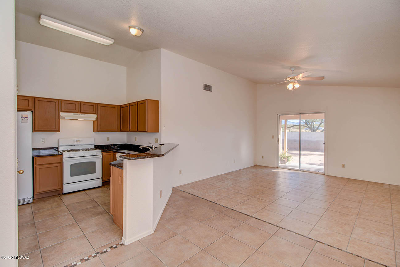 Desert Crossings at Rita Ranch (1-255) - Residential