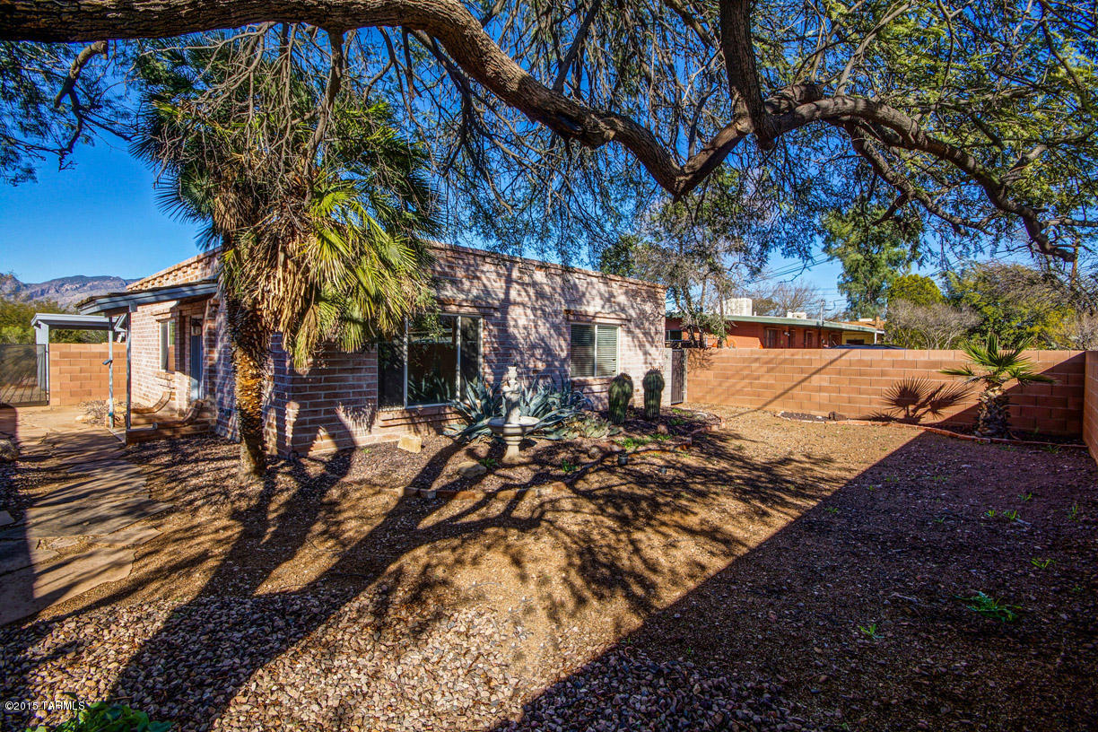Madelyn Park - Residential Lease