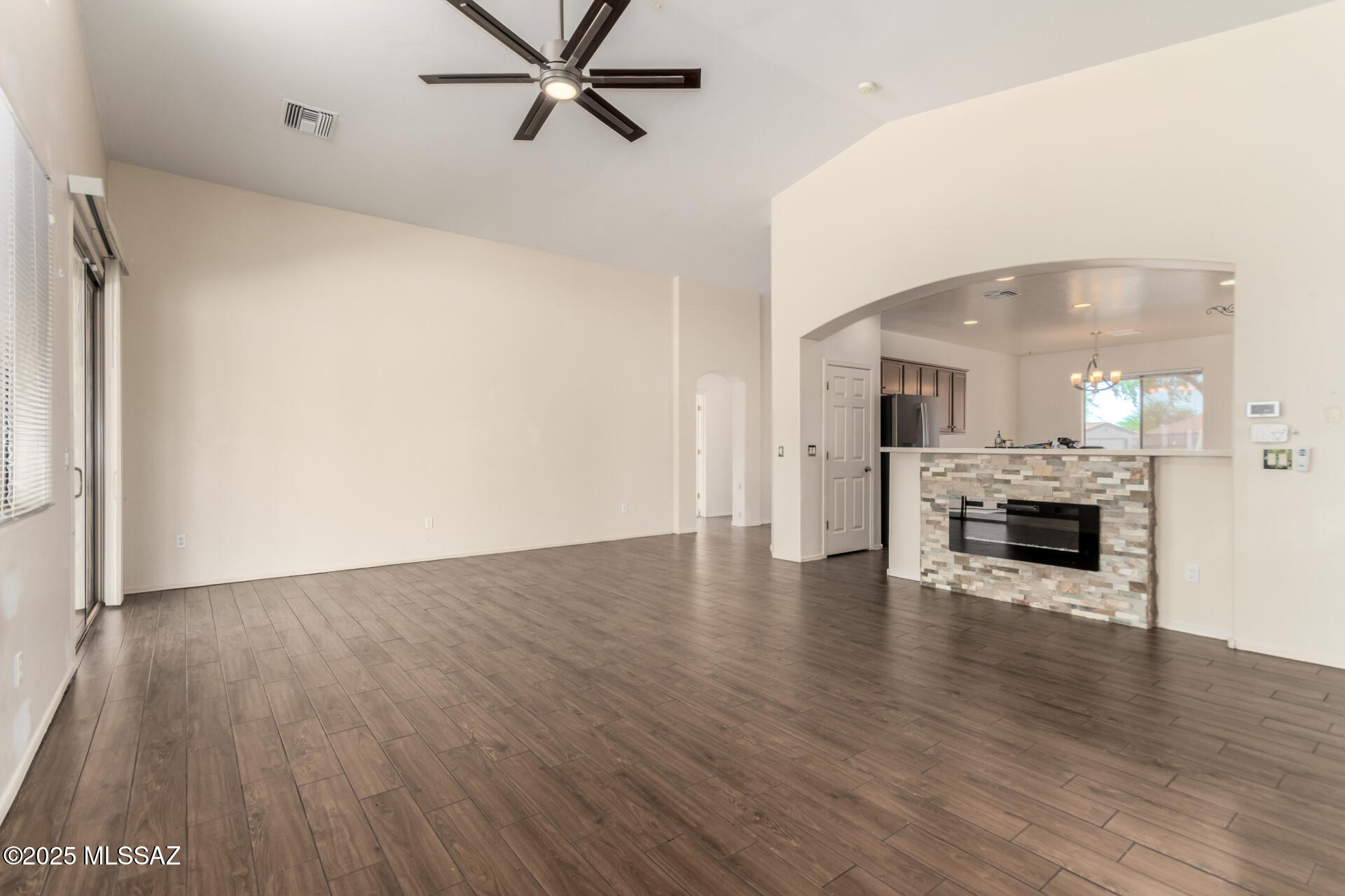 Rancho Del Lago (101-206) - Residential