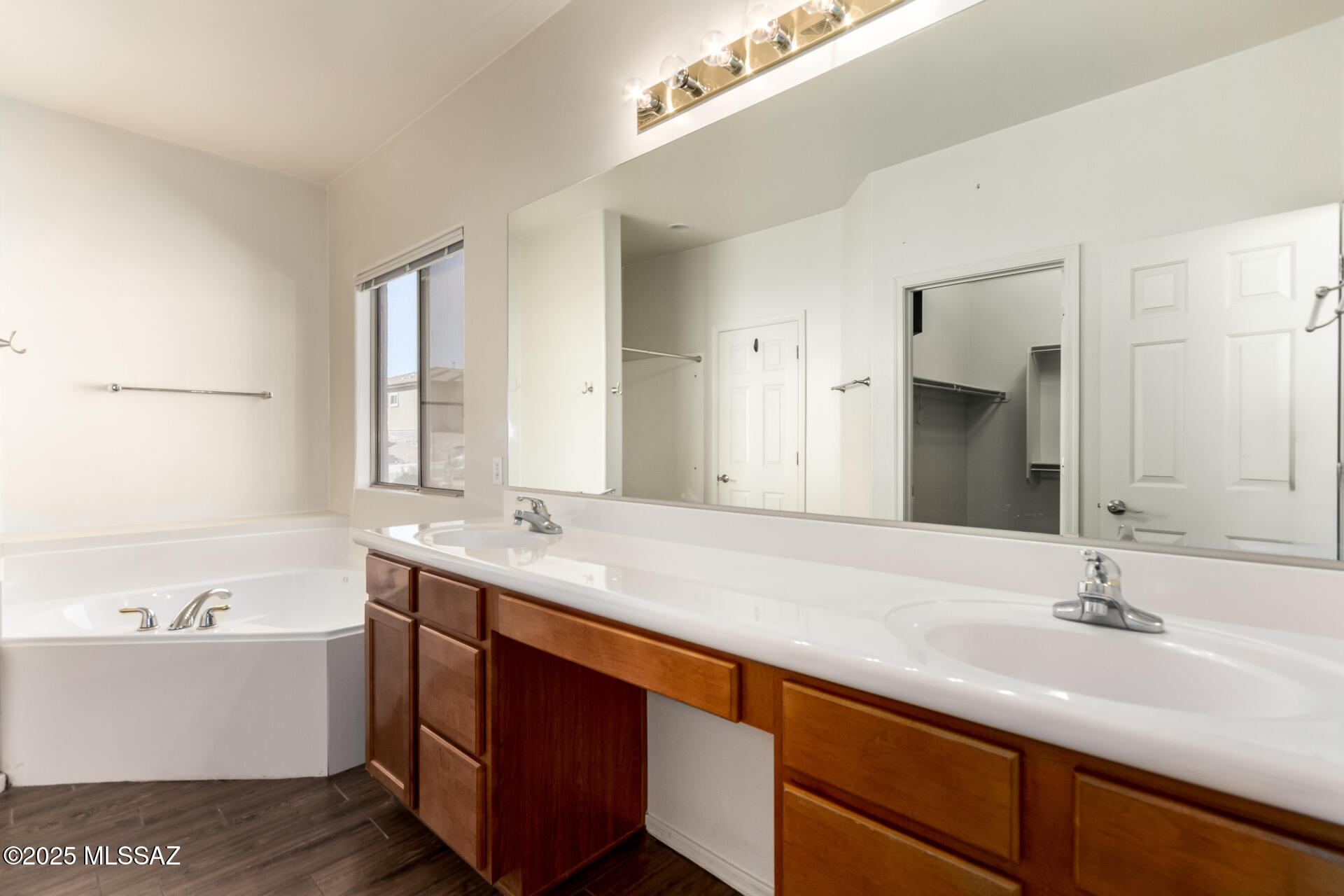 Rancho Del Lago (101-206) - Residential