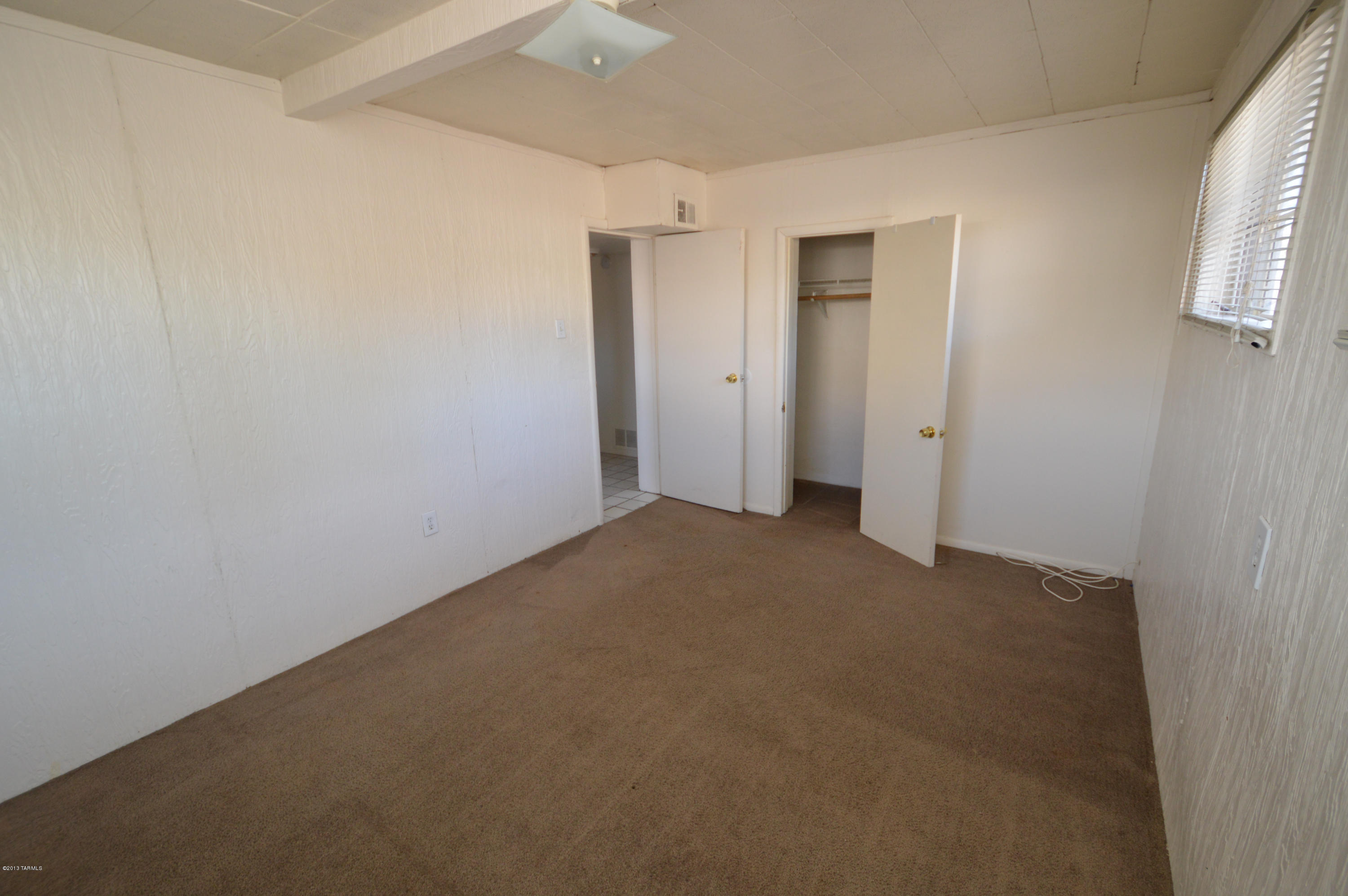 Lincoln Park - Residential Lease