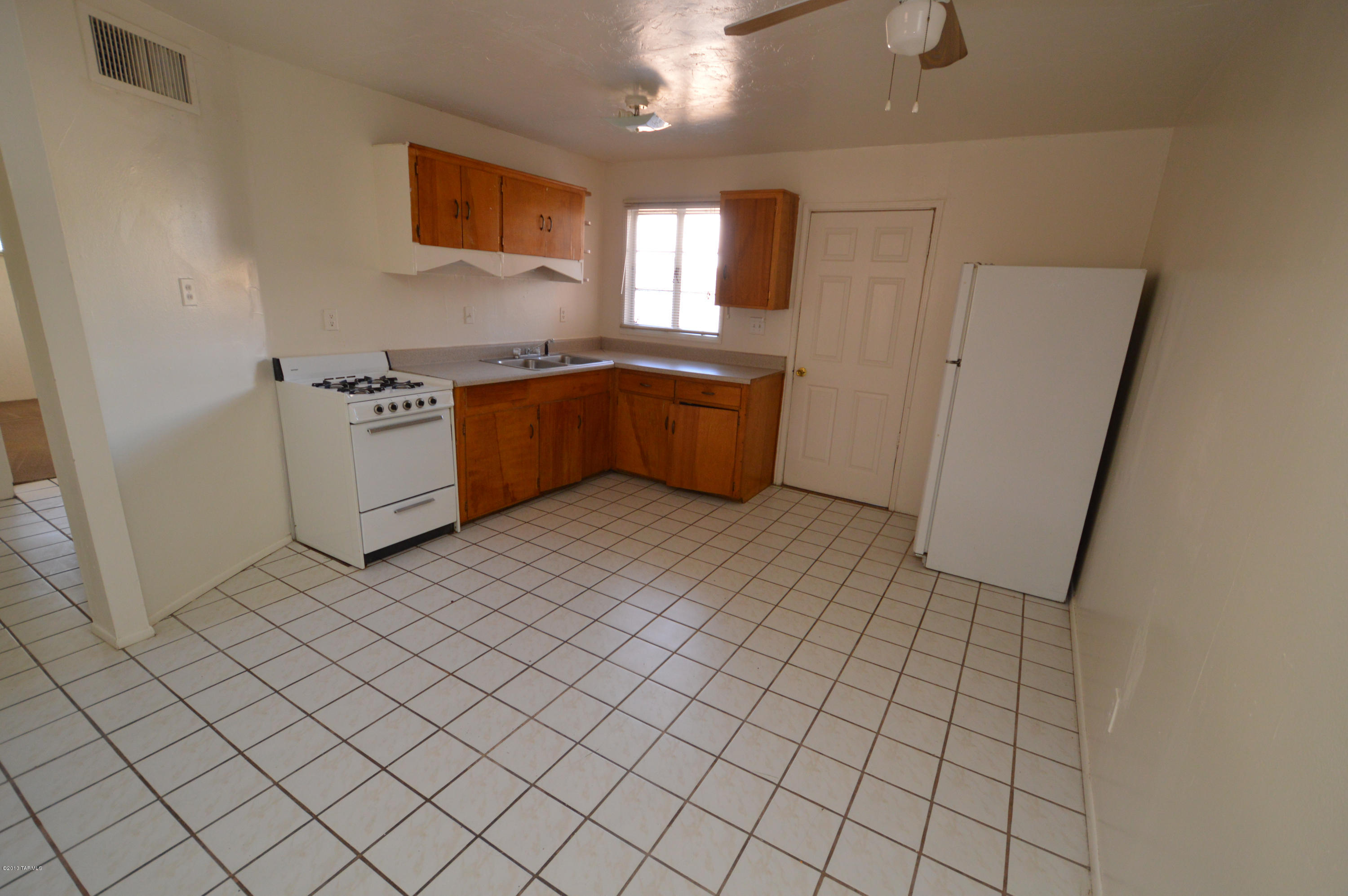 Lincoln Park - Residential Lease