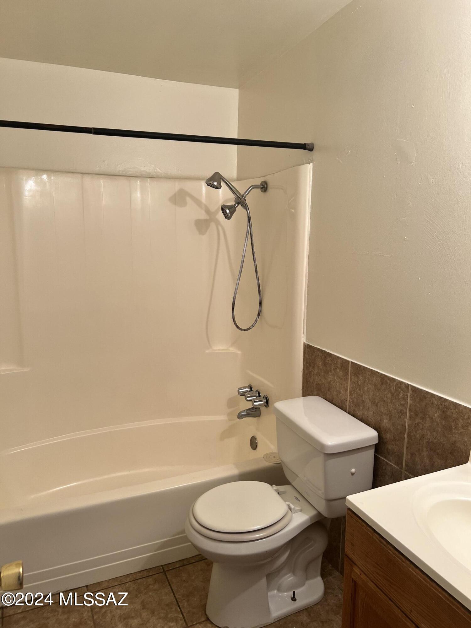 Valley View Heights (1-31) - Residential Lease