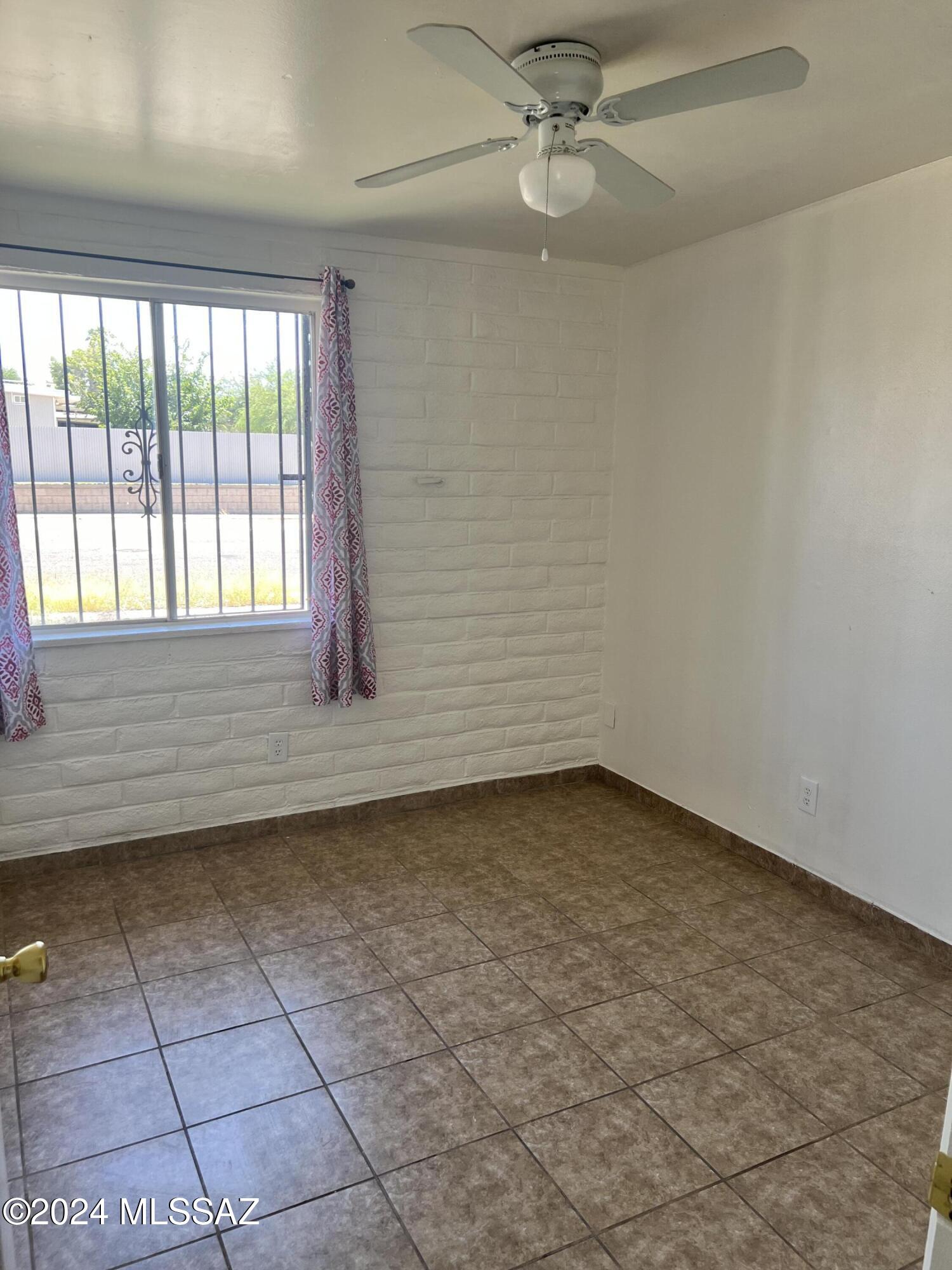 Valley View Heights (1-31) - Residential Lease