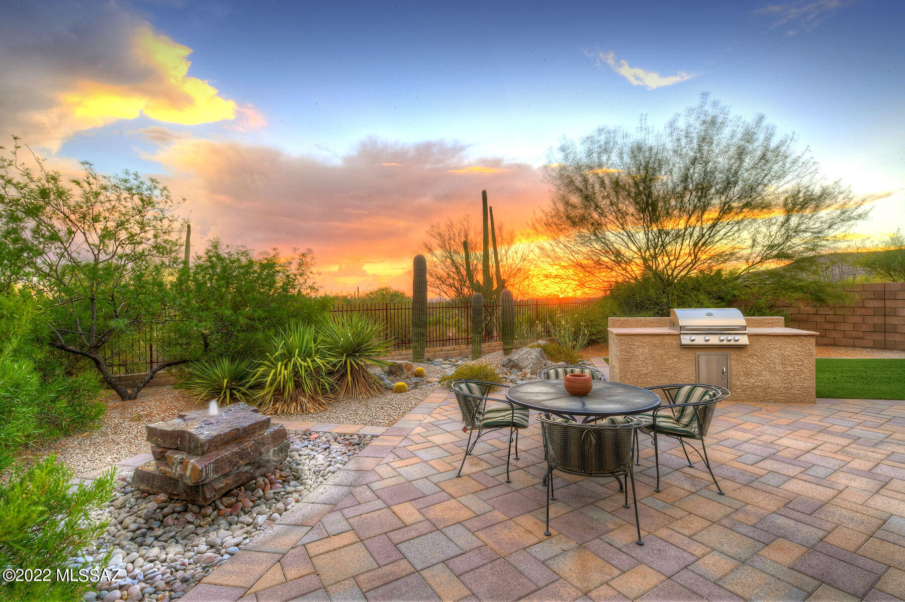 Boulder Bridge Pass At Dove Mountain SQ20132910078 - Residential