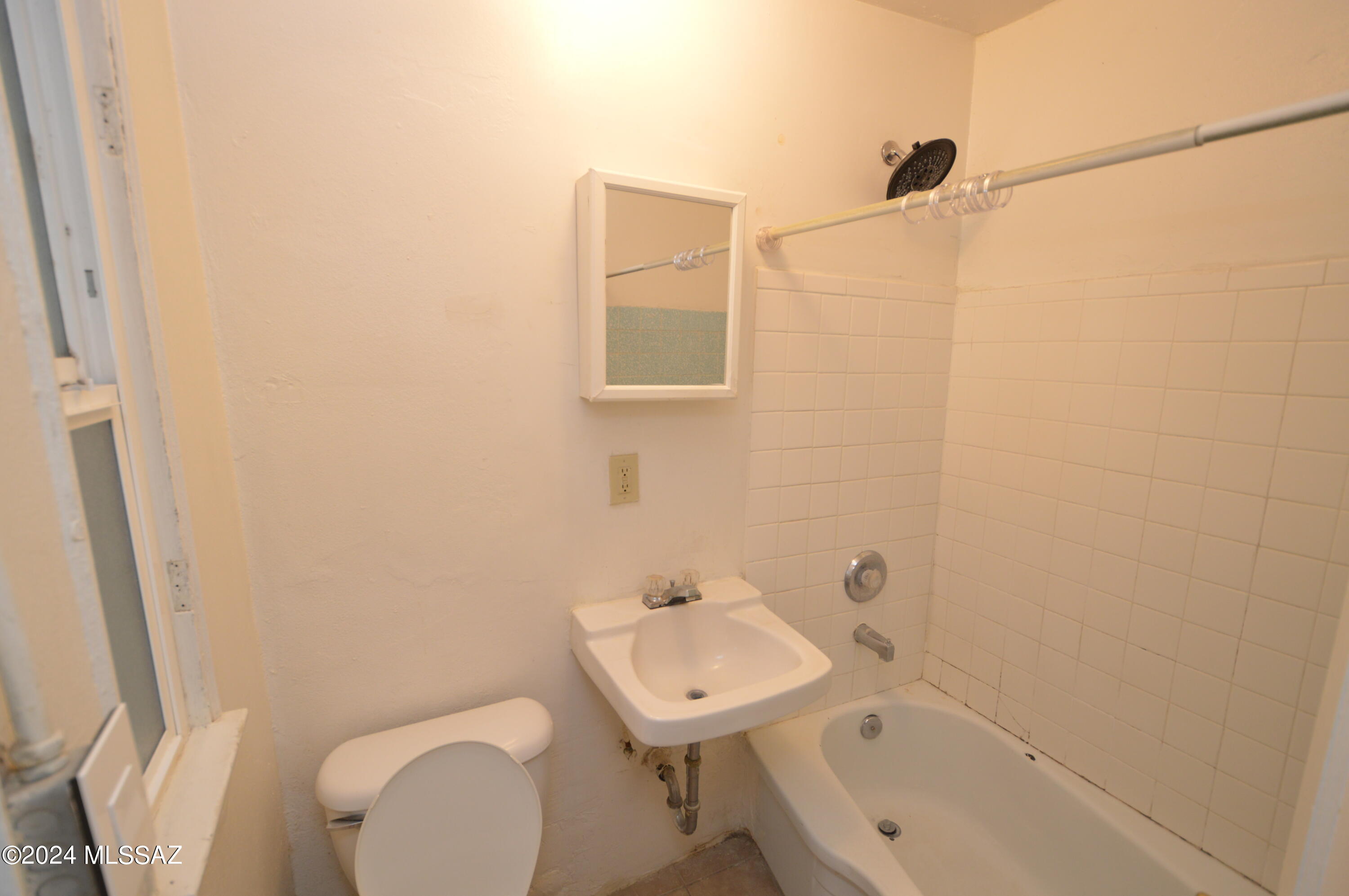 Swan Way Addition - Residential Lease