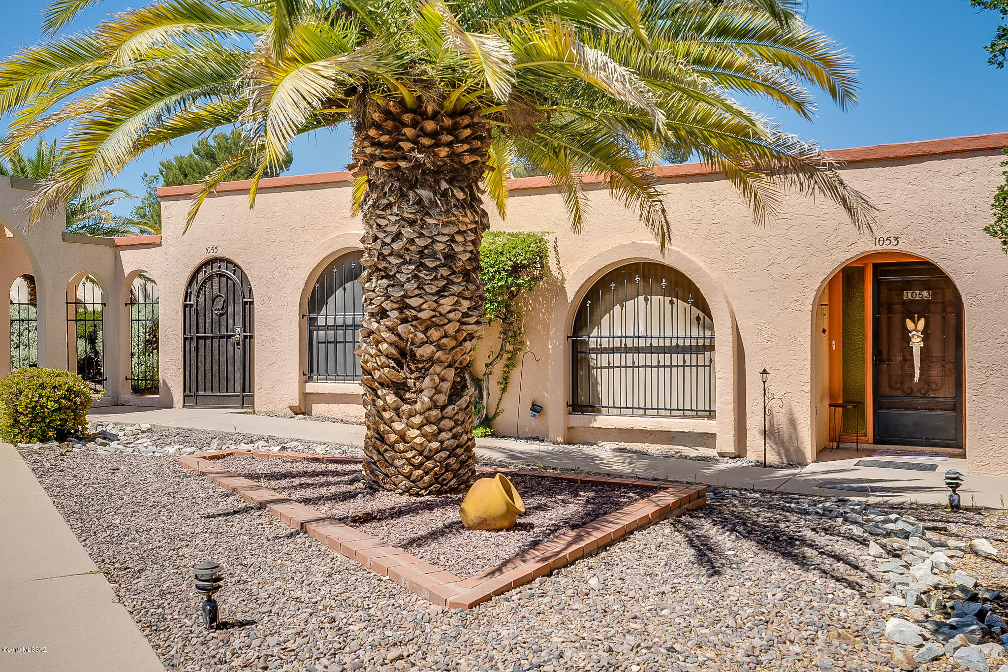 This newly renovated Green Valley Resort home is an absolute beauty!  New laminate floors throughout the Casita make it super easy to care for.  Striking and contemporary in soft white and grey color tones, this unit has a very serene feeling.  Conveniently located near grocery store, drug store, restaurants and is also directly behind the West Center Recreation Center which is home to the woodworking shop; wonderful swimming pool and tennis courts. Carefree living as the HOA will take care of the roof maintenance; exterior painting; trash disposal; and all maintenance of the pool, spa and ramada area. Come and experience all the amenities and sunshine!