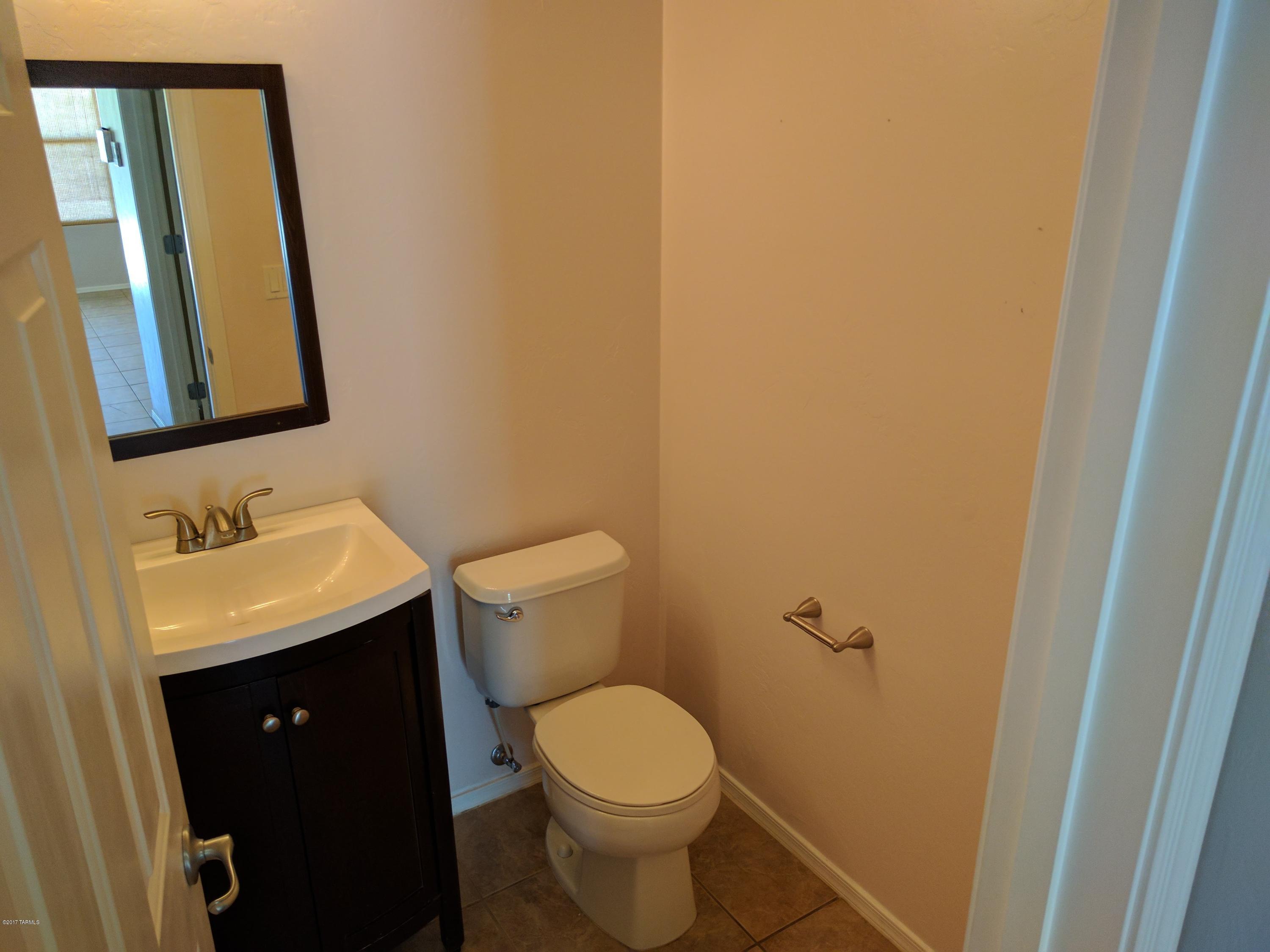 Out Of Pima County - Residential Lease