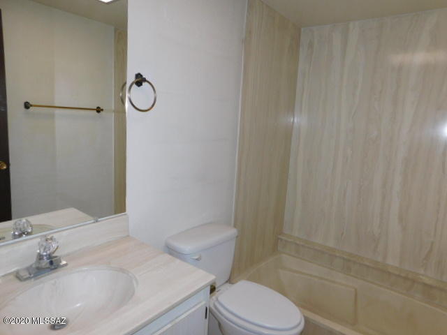 Las Quintas Townhouses(1-57) - Residential