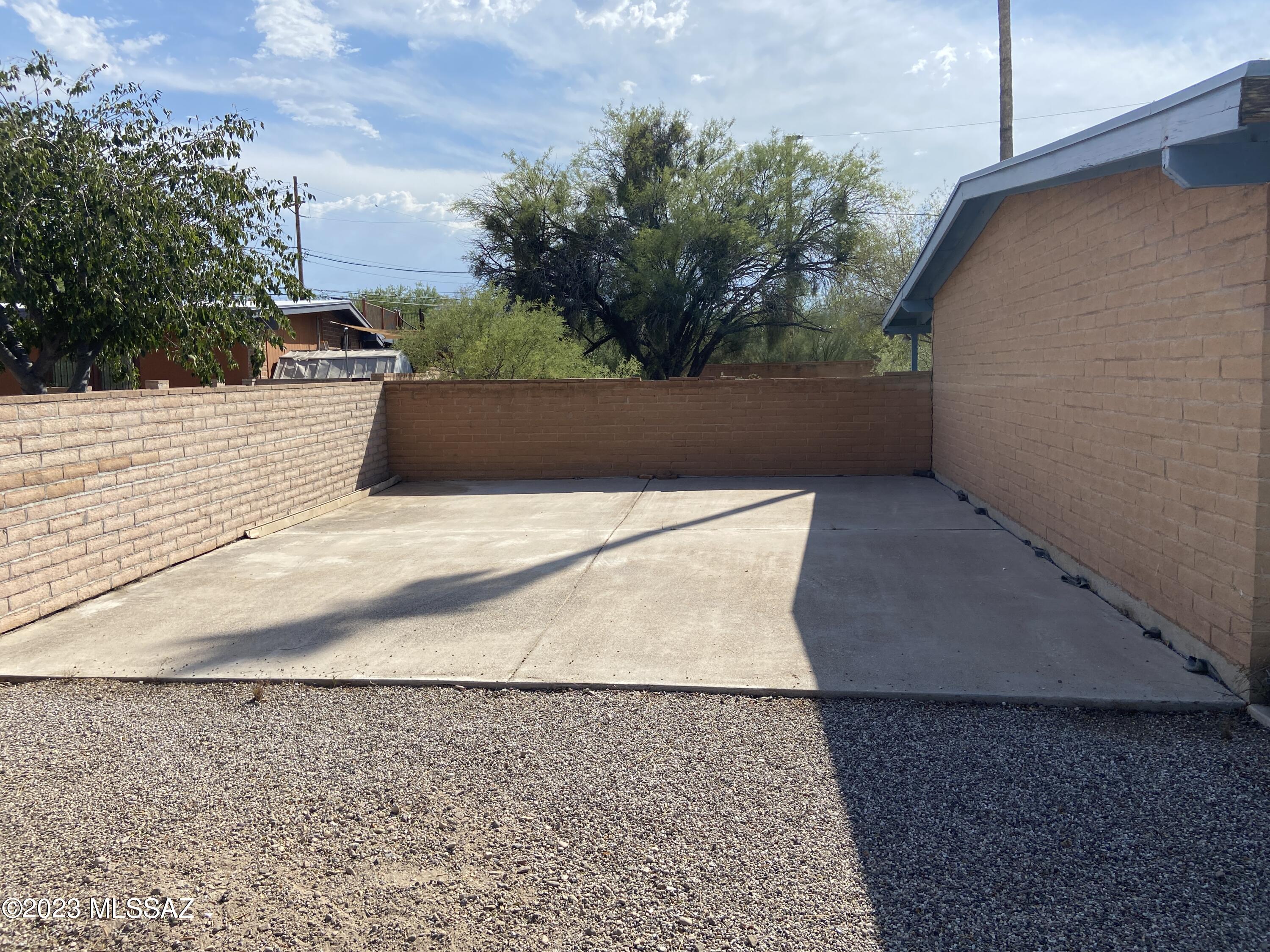 Teresa Terrace (1-28) - Residential