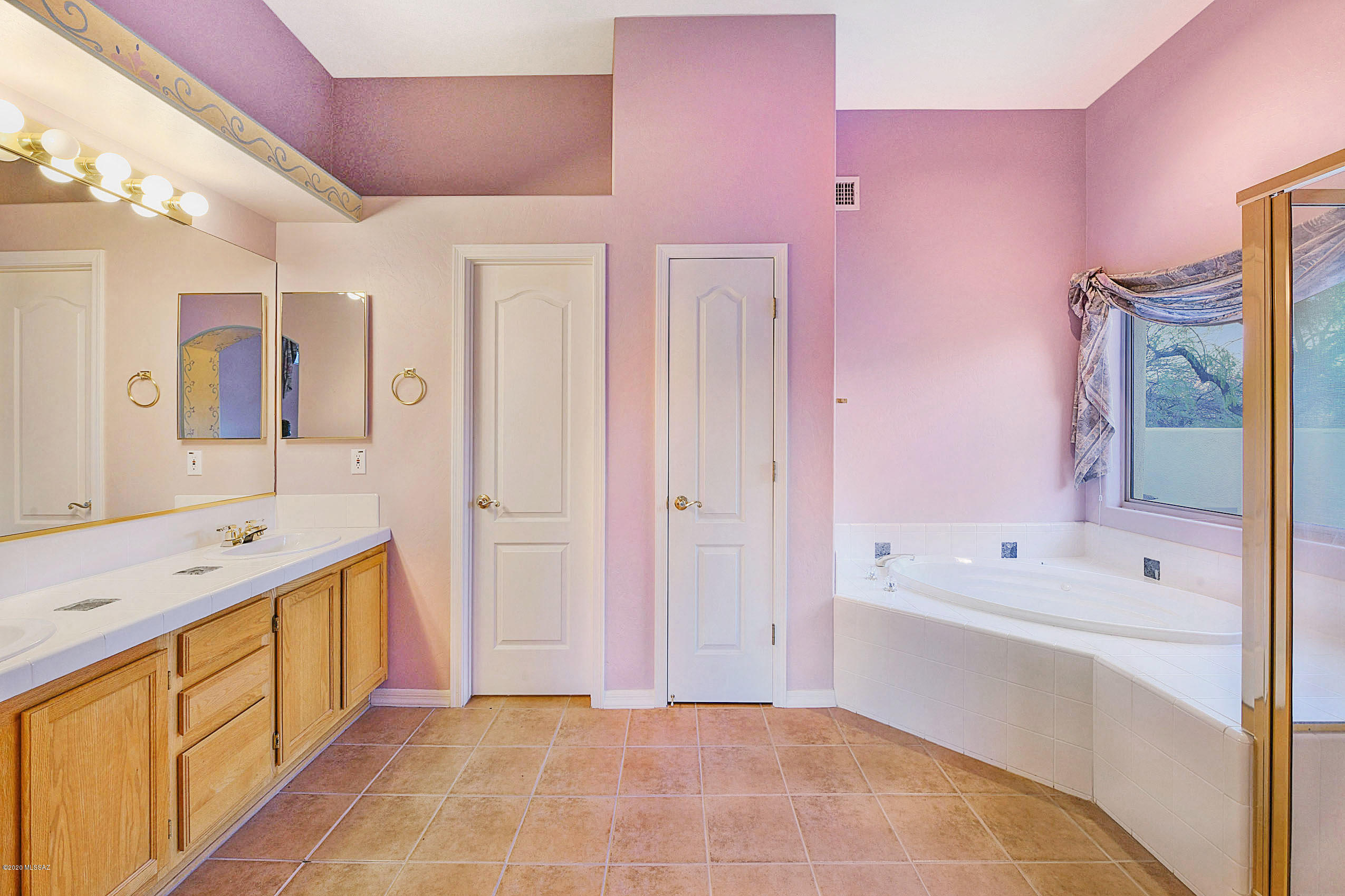 Fox Hideaway (1-45) - Residential