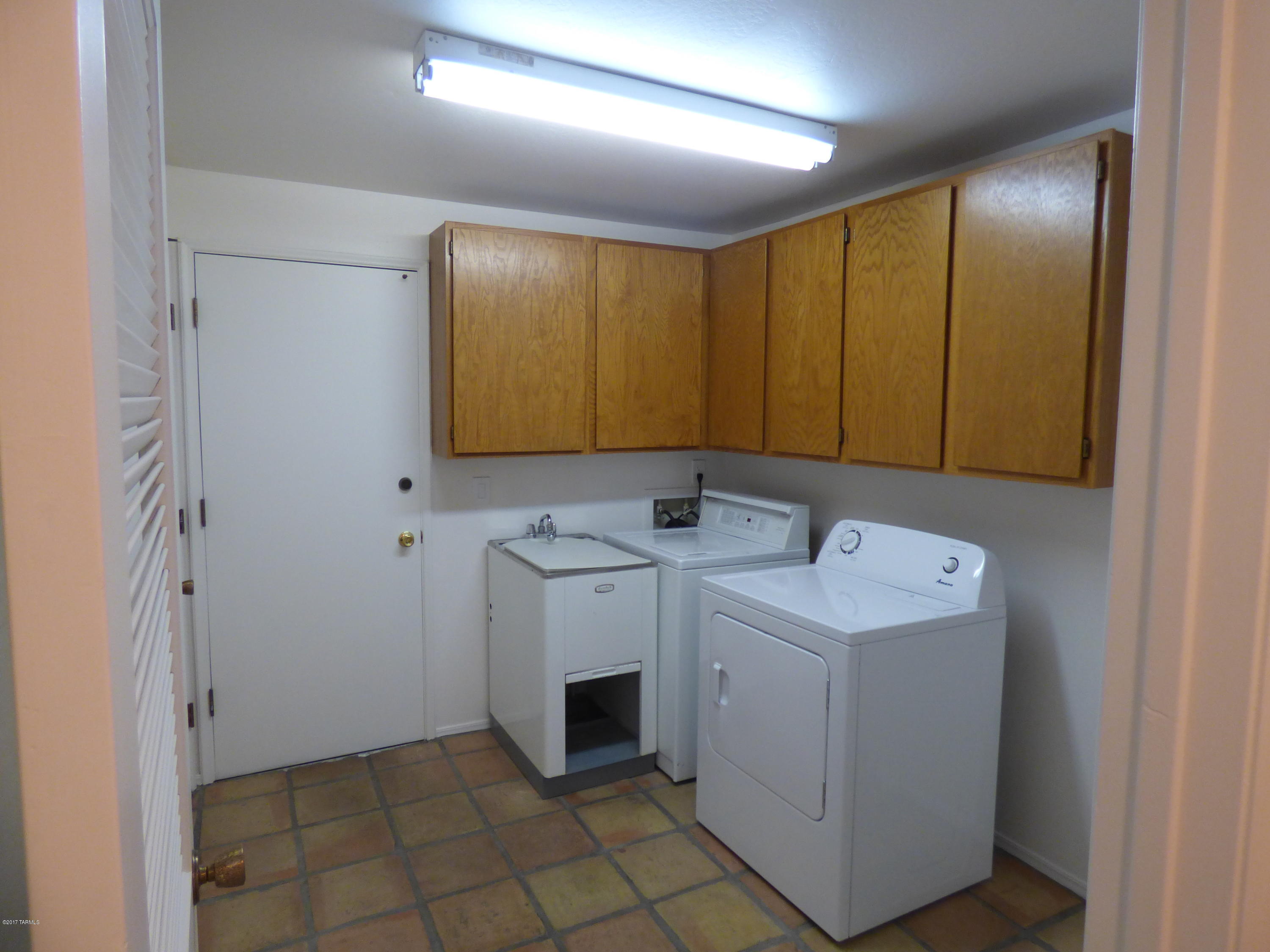Catalina Pueblo 2 Resub Th - Residential Lease