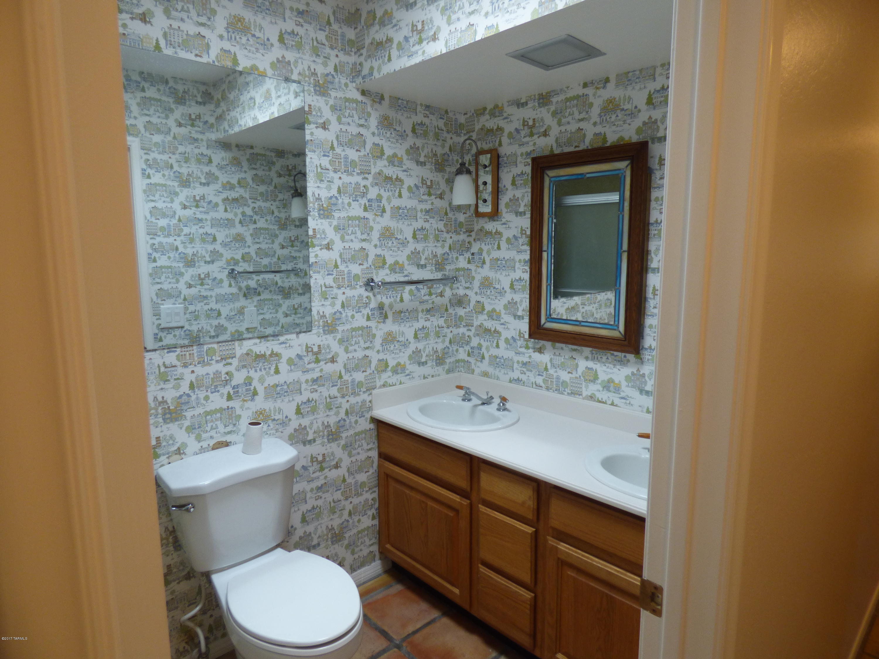 Catalina Pueblo 2 Resub Th - Residential Lease