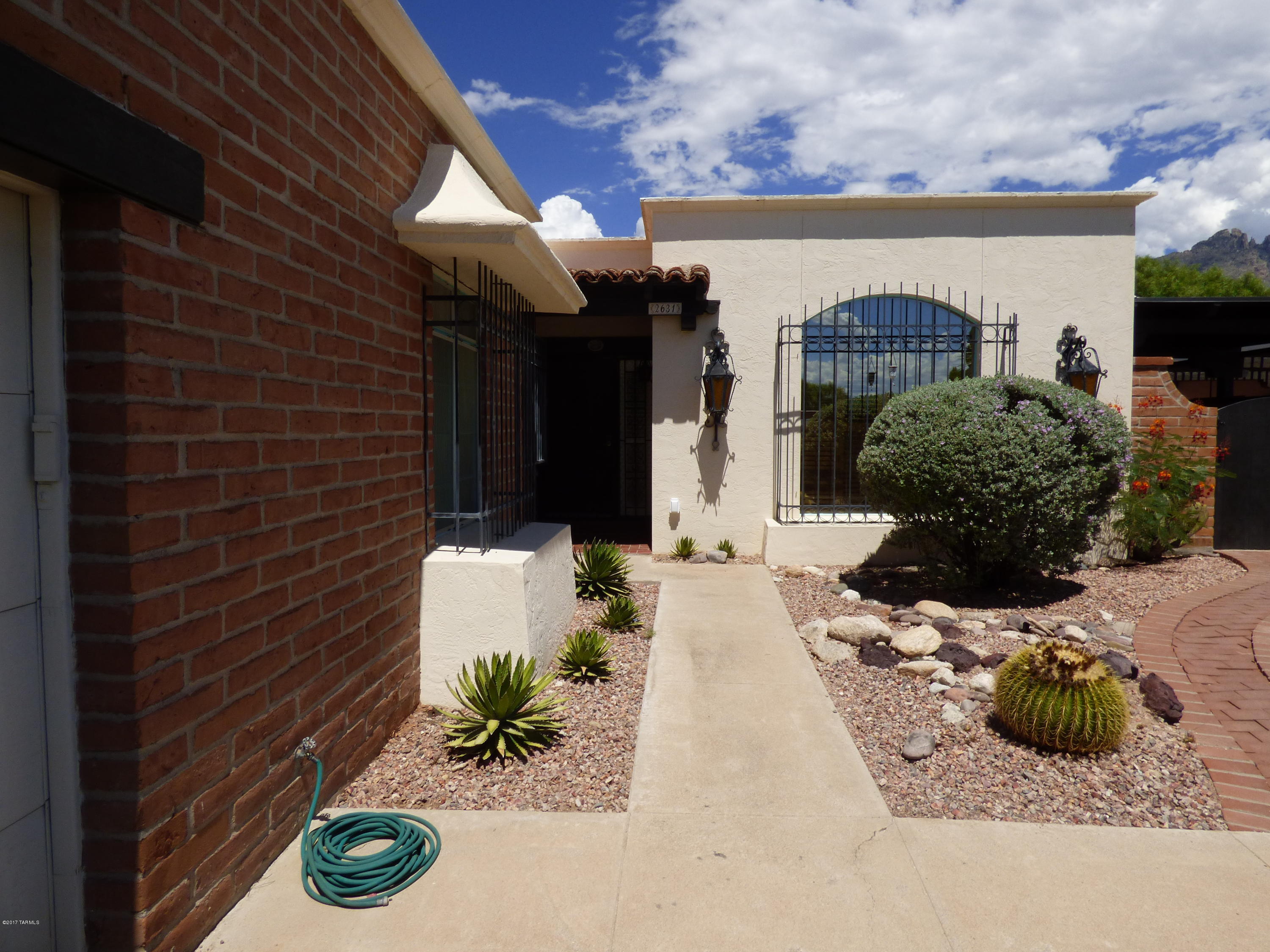 Catalina Pueblo 2 Resub Th - Residential Lease