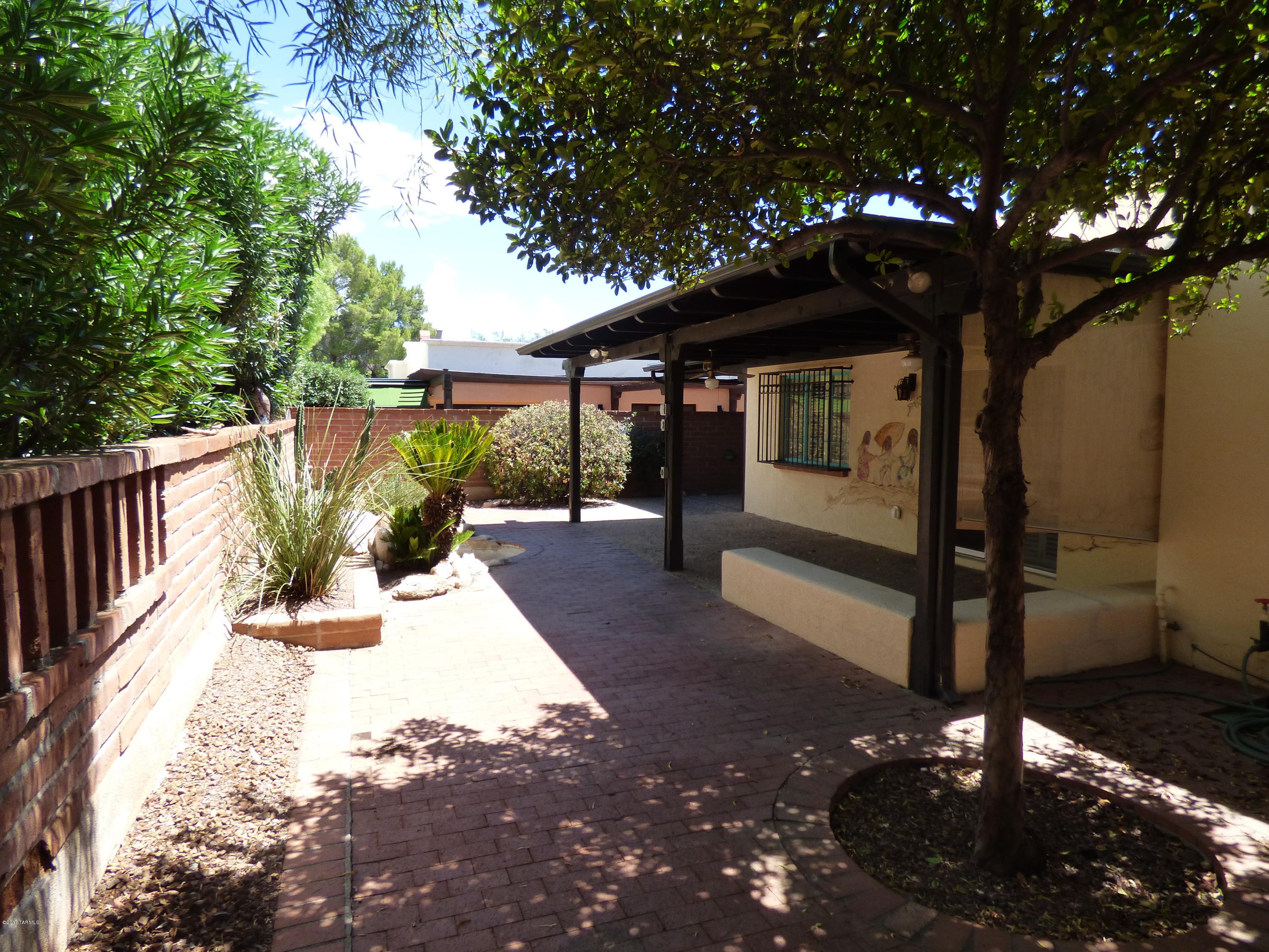 Catalina Pueblo 2 Resub Th - Residential Lease