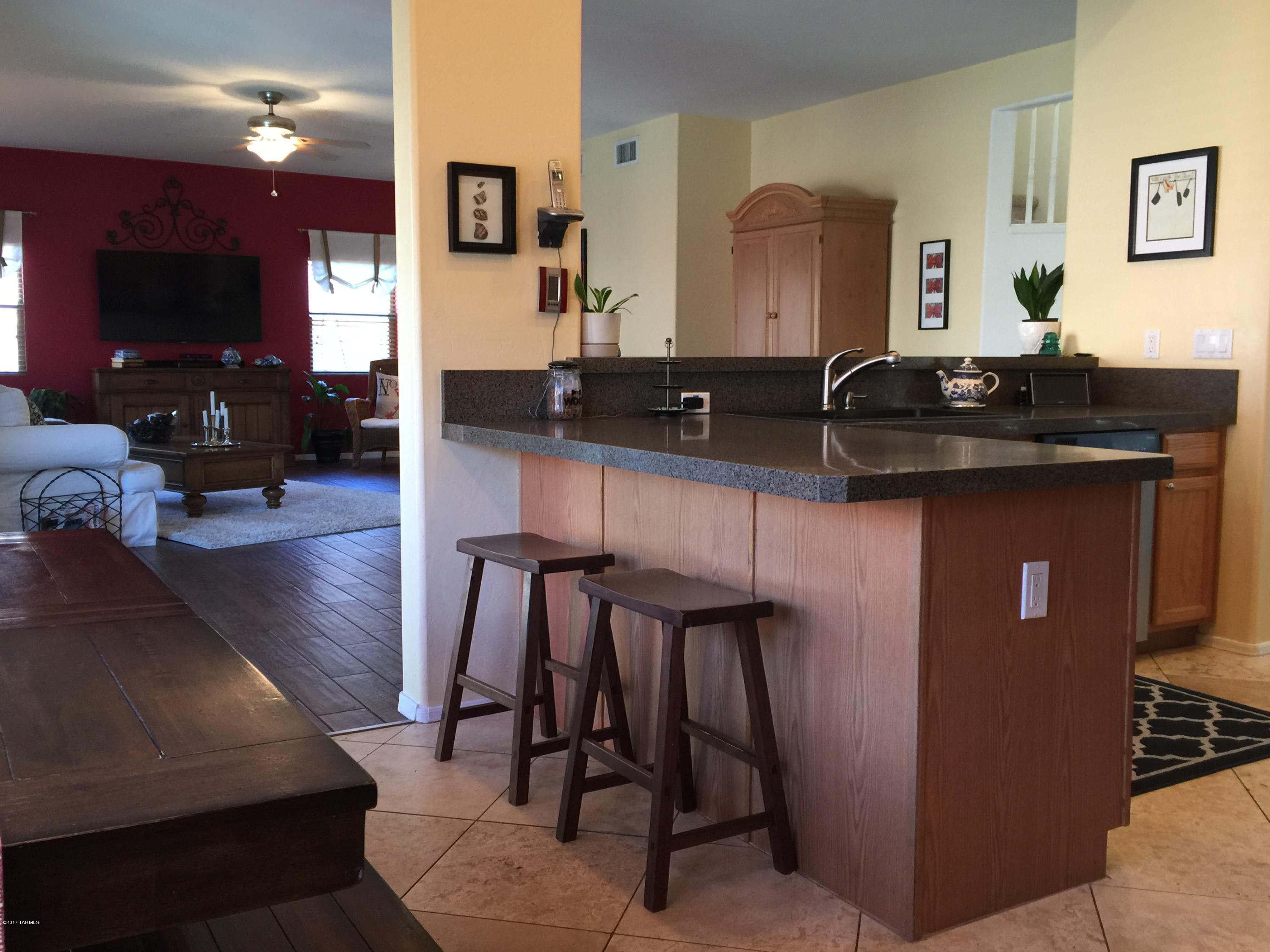 Black Horse (1-411) - Residential