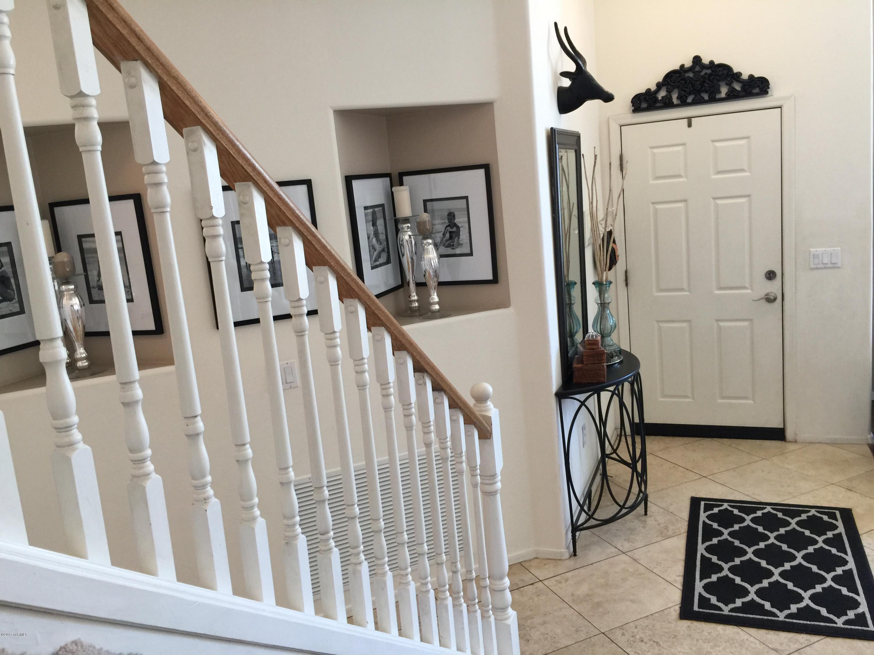 Black Horse (1-411) - Residential