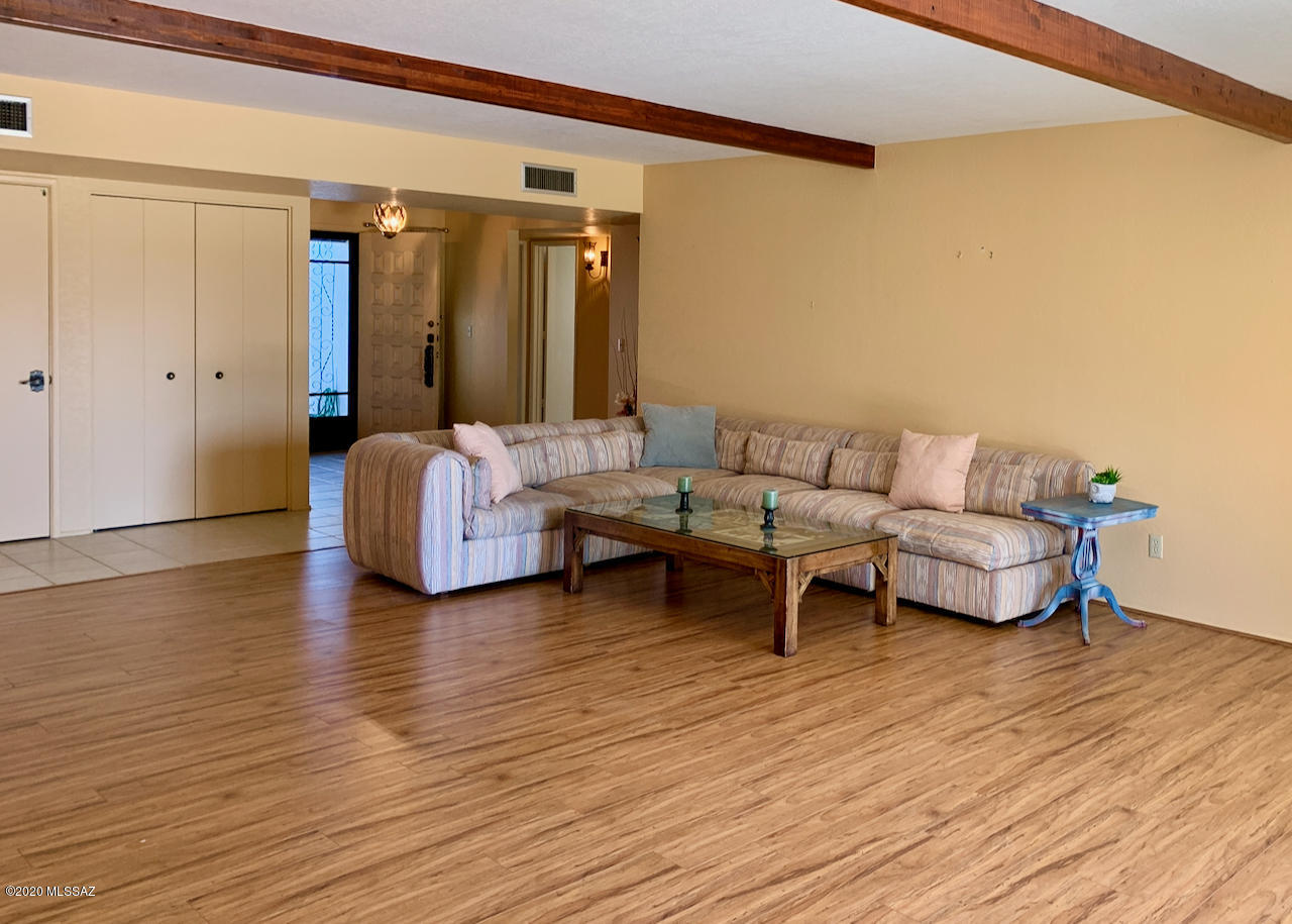 Dorado Cc Est - Residential