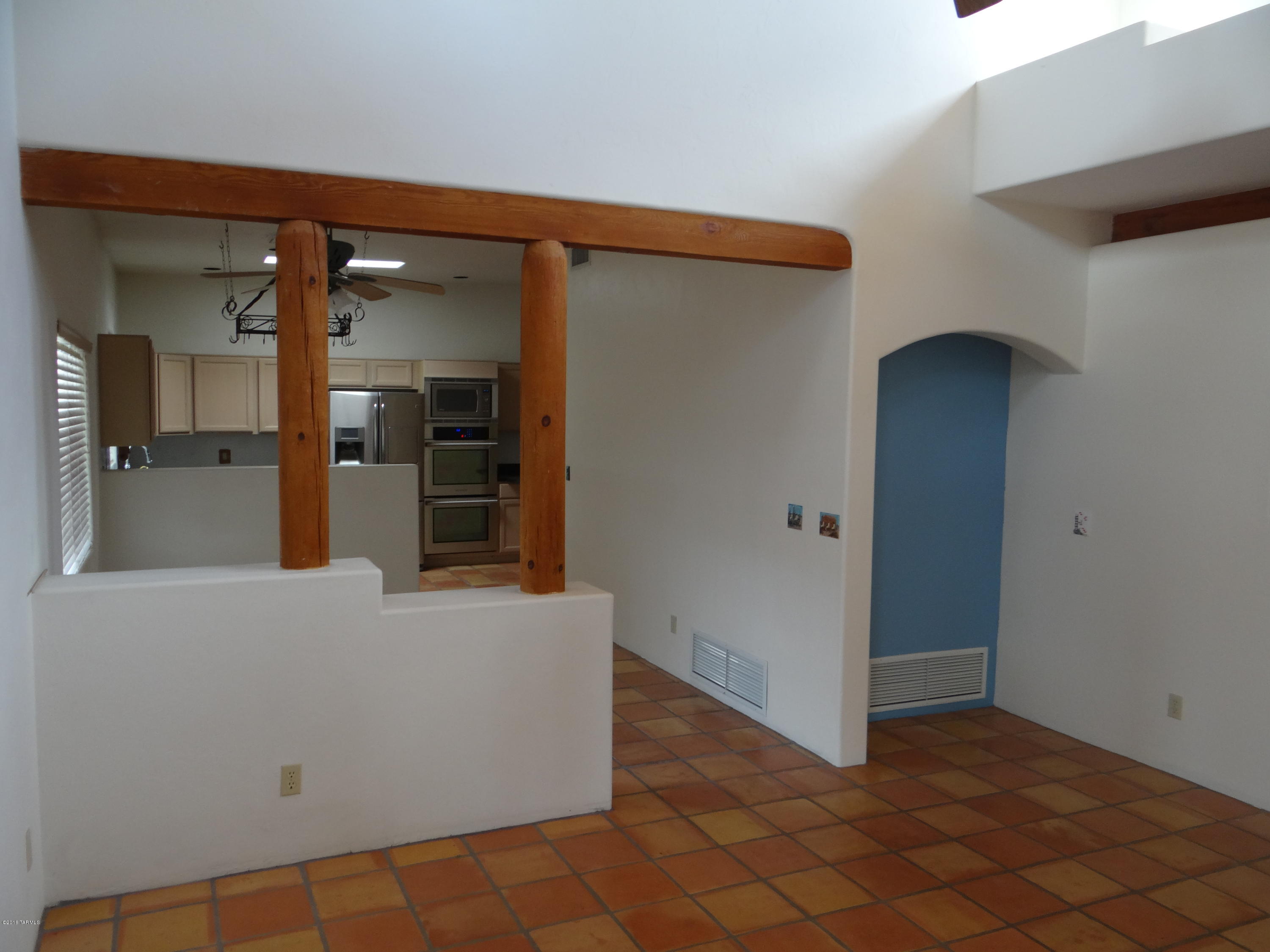 Unsubdivided - Residential Lease