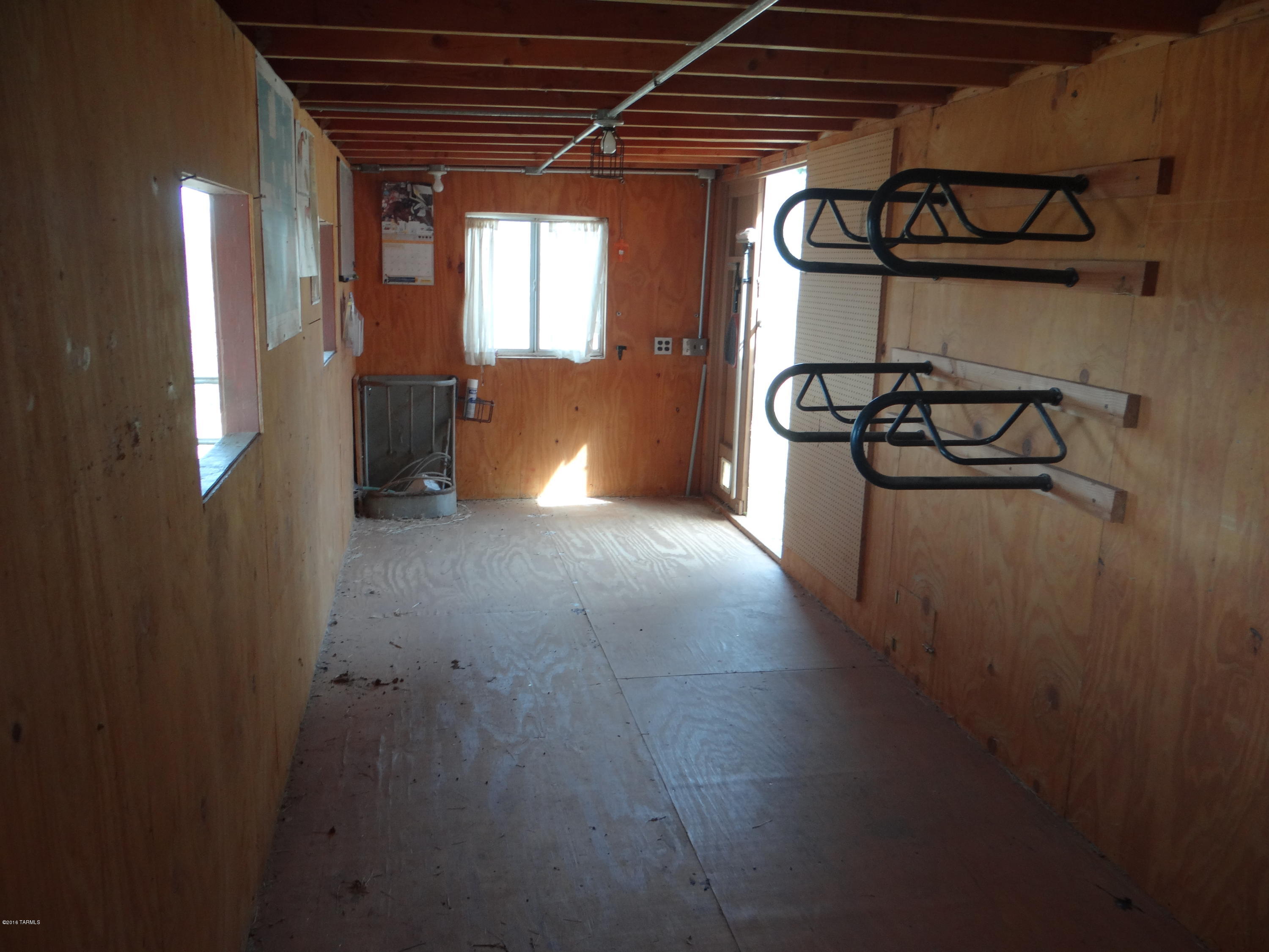 Unsubdivided - Residential Lease