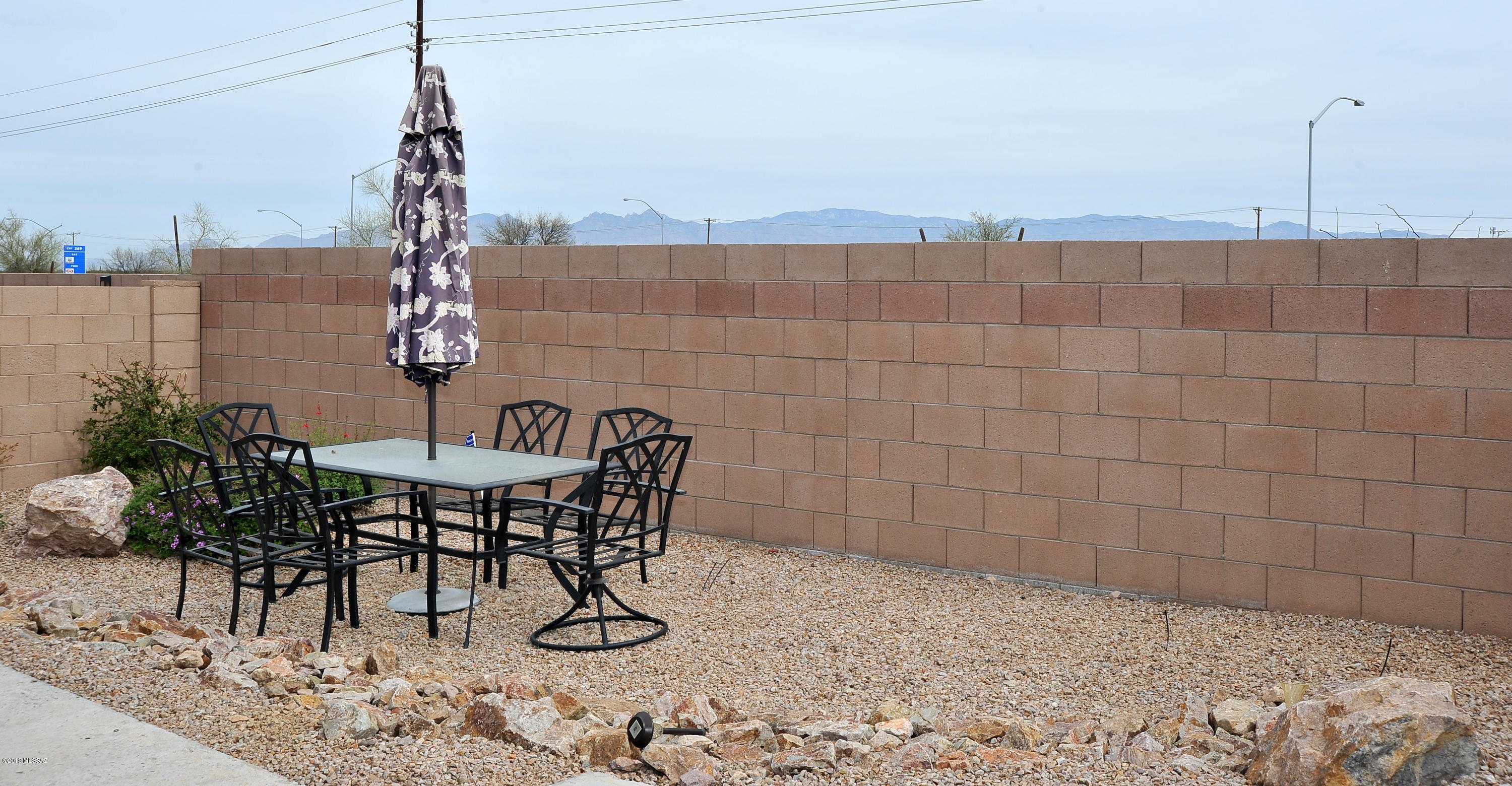 Interstate 10 and Kolb Road - Residential