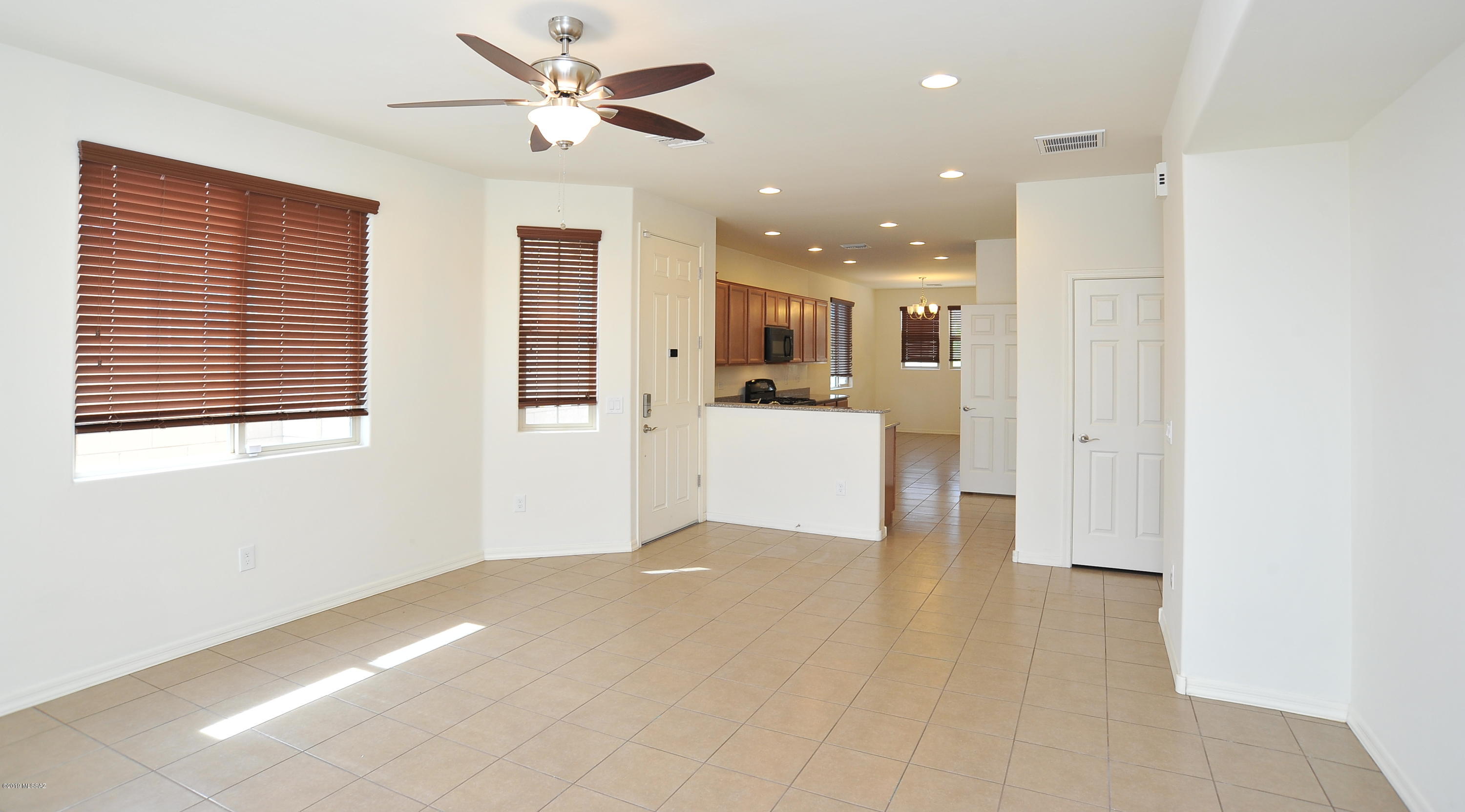 Interstate 10 and Kolb Road - Residential
