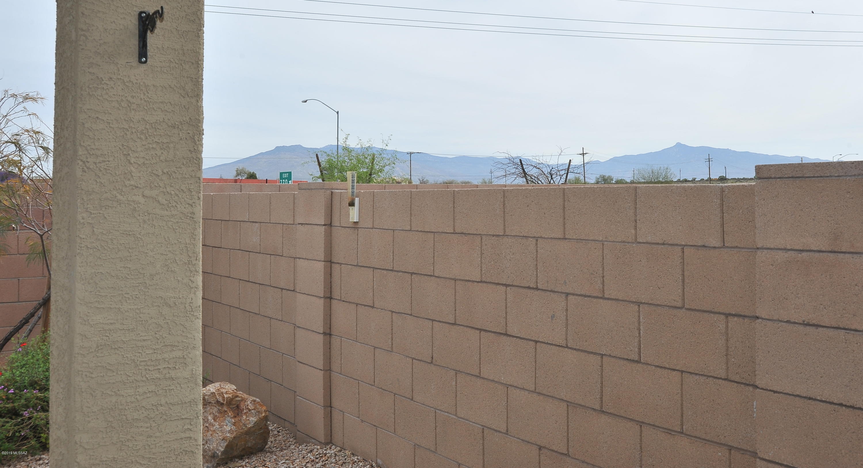 Interstate 10 and Kolb Road - Residential