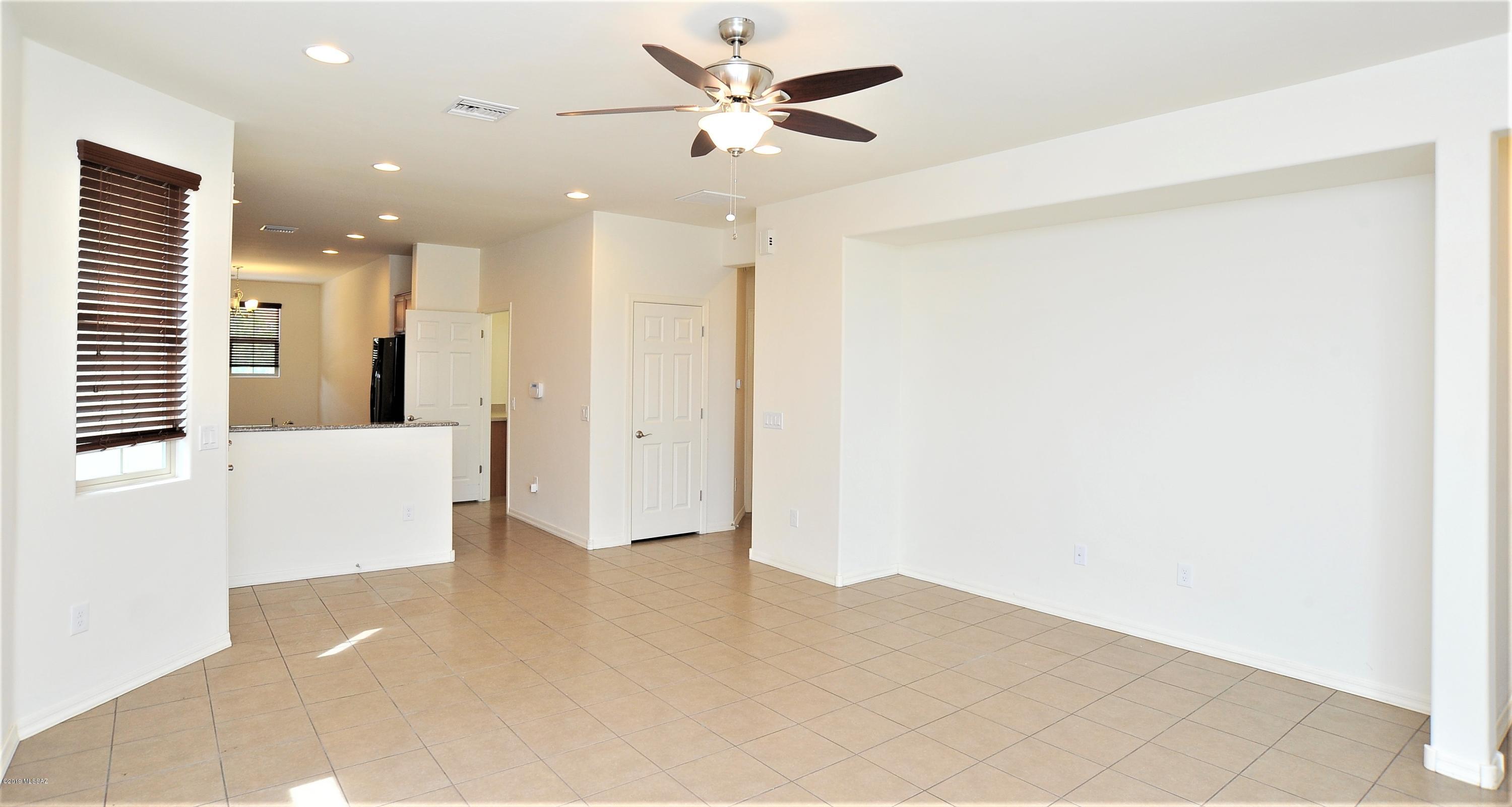 Interstate 10 and Kolb Road - Residential