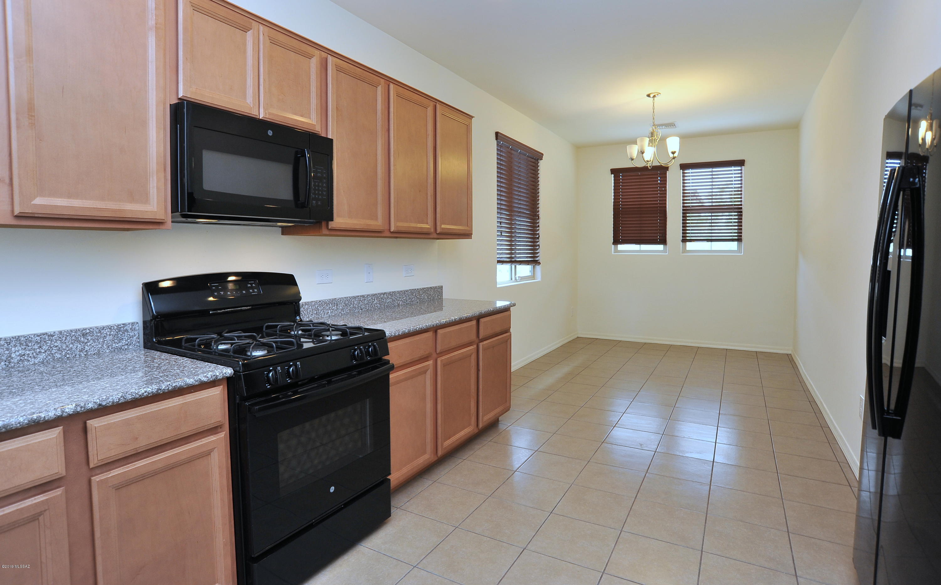 Interstate 10 and Kolb Road - Residential
