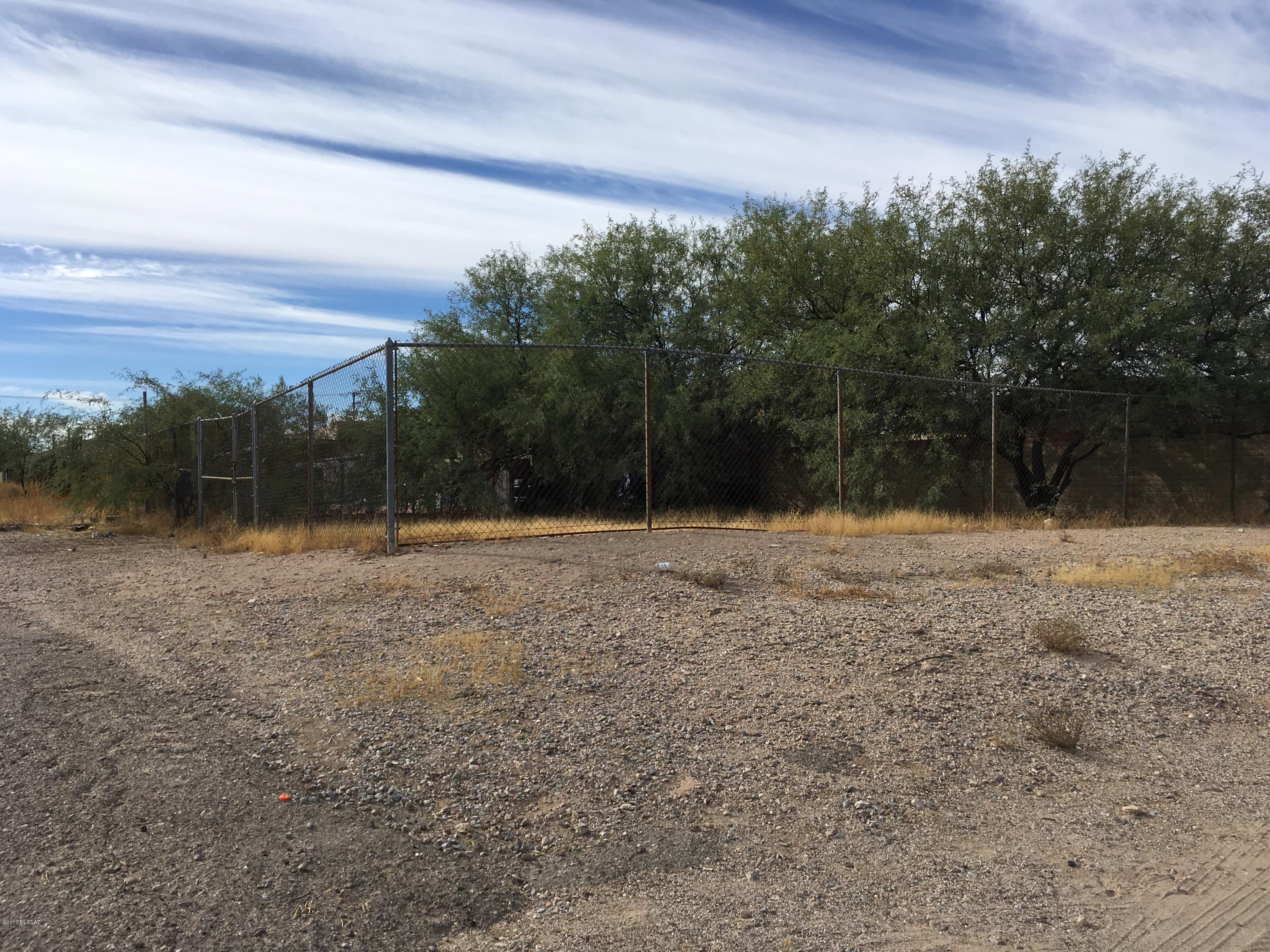 Bruckners Add - Land
