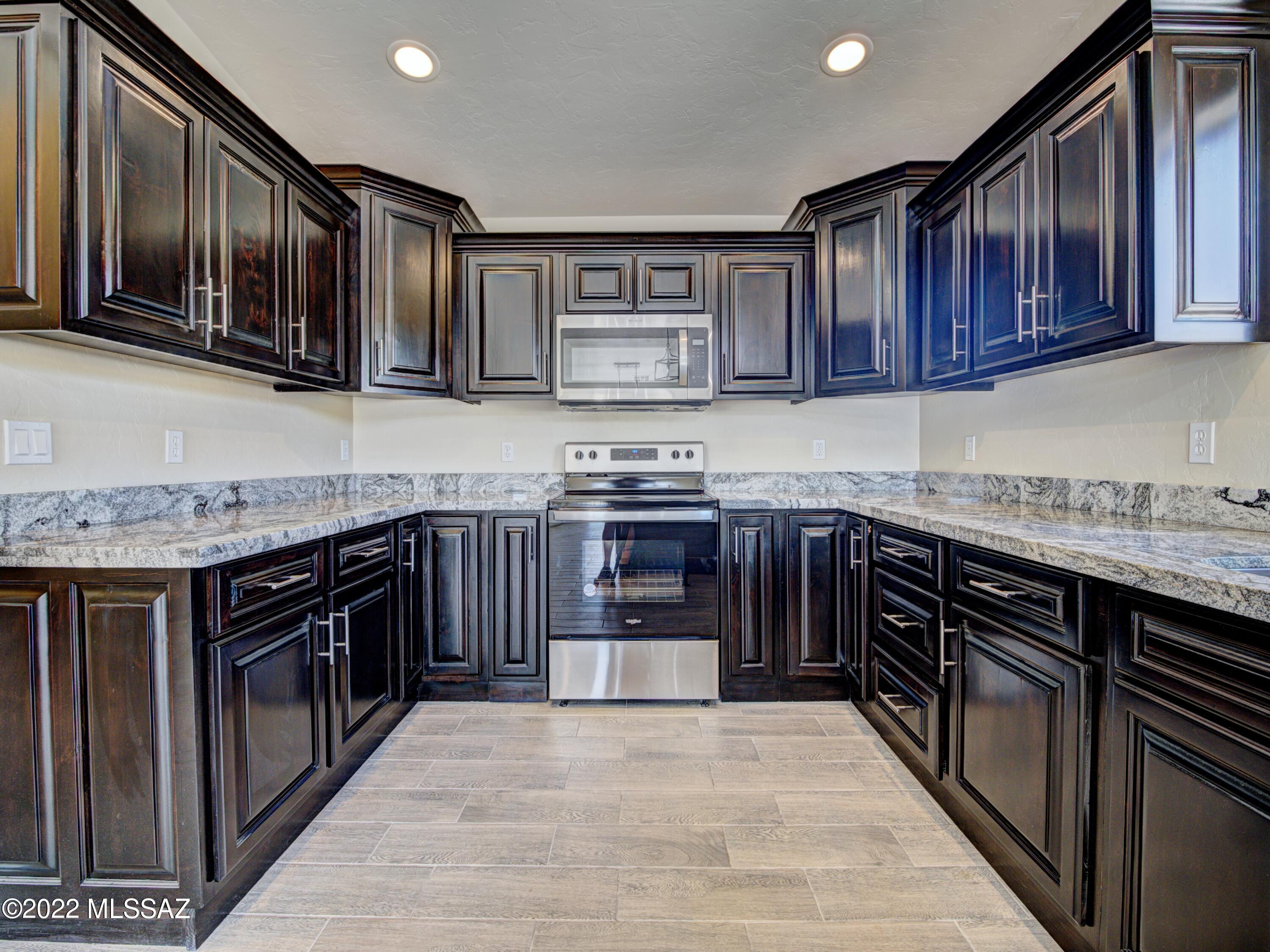 Rio Rico Villas 11 - Residential
