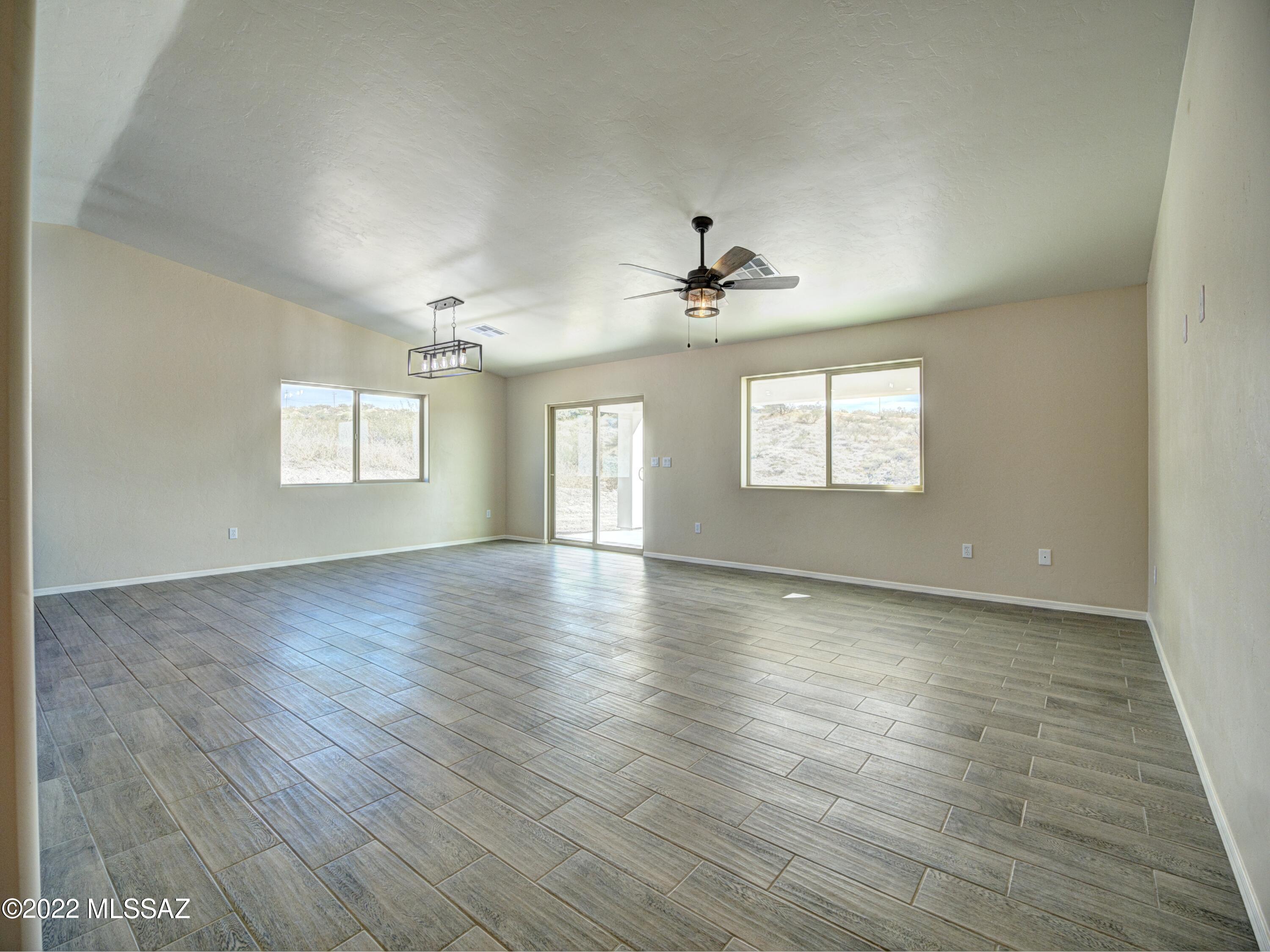 Rio Rico Villas 11 - Residential