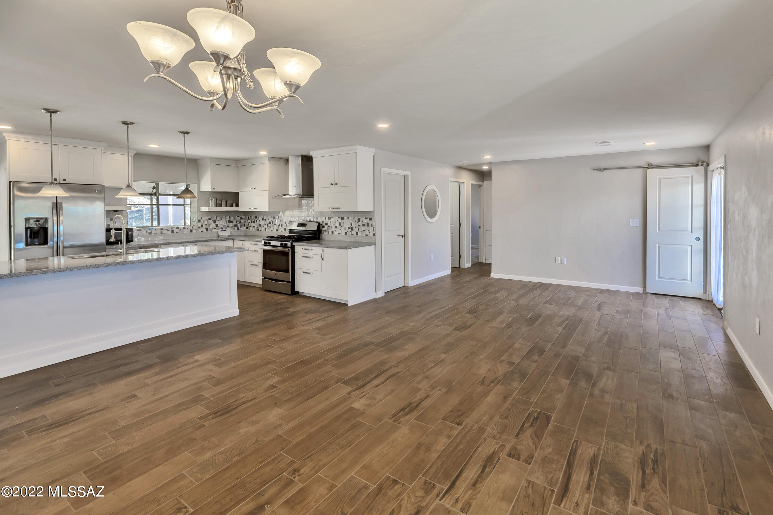 Los Robles Estates - Residential
