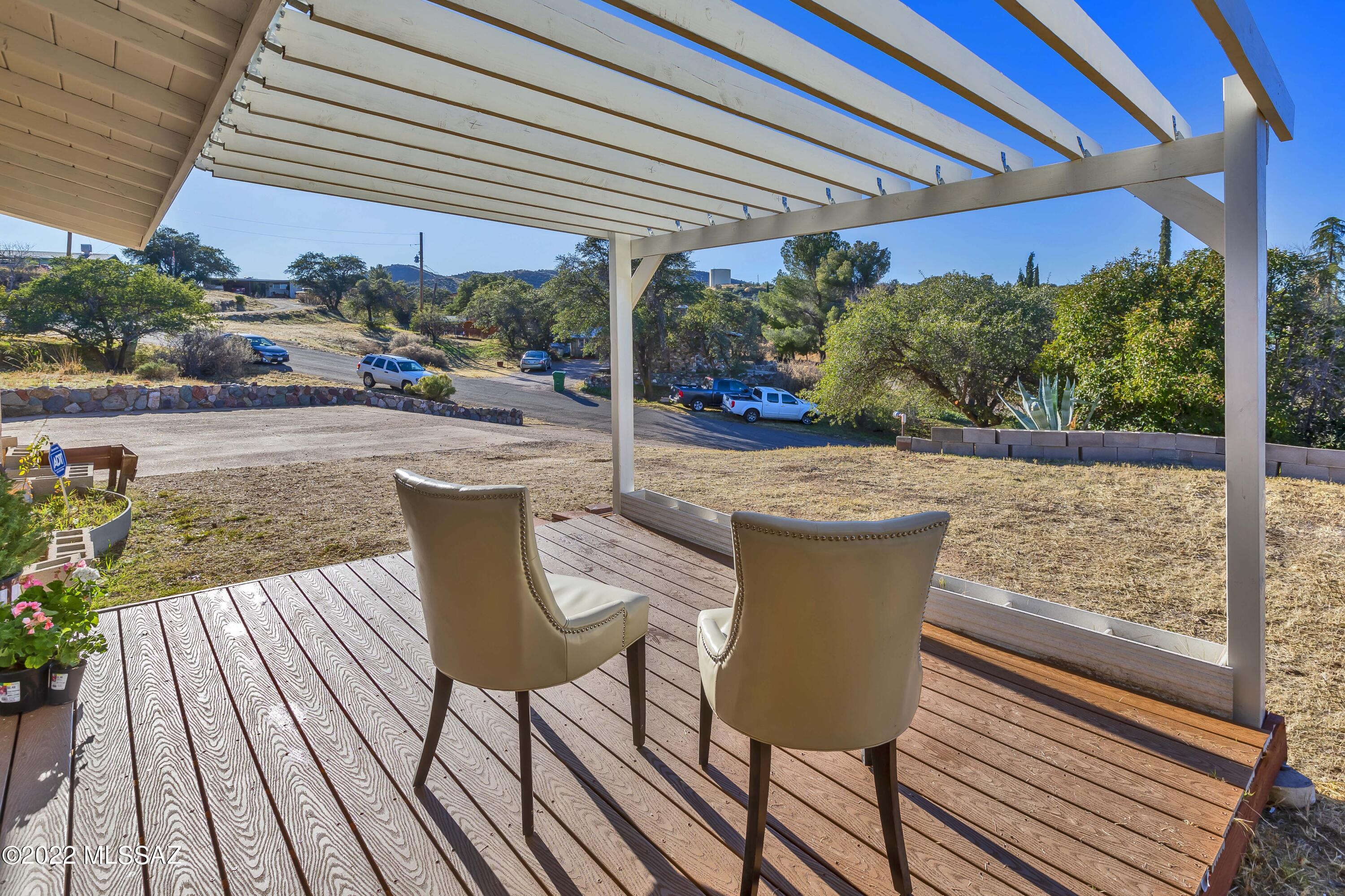 Los Robles Estates - Residential