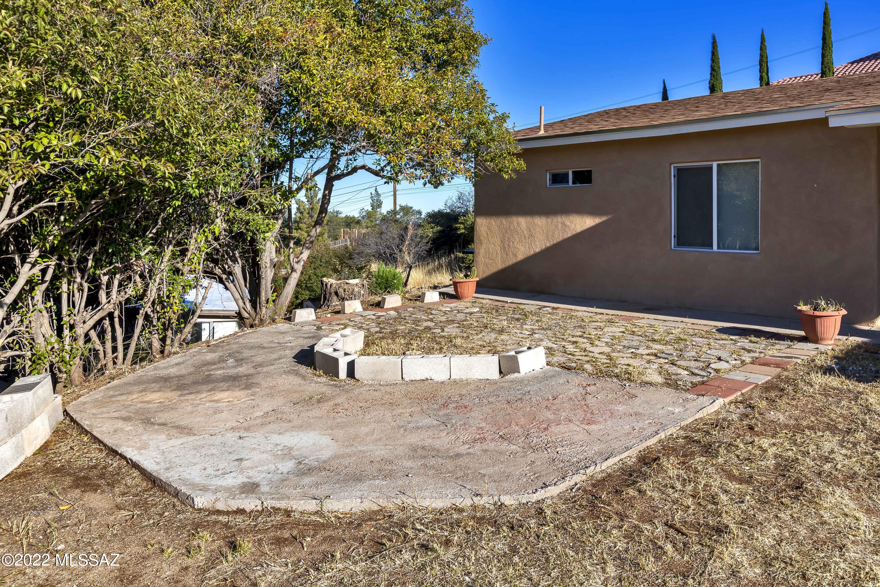 Los Robles Estates - Residential
