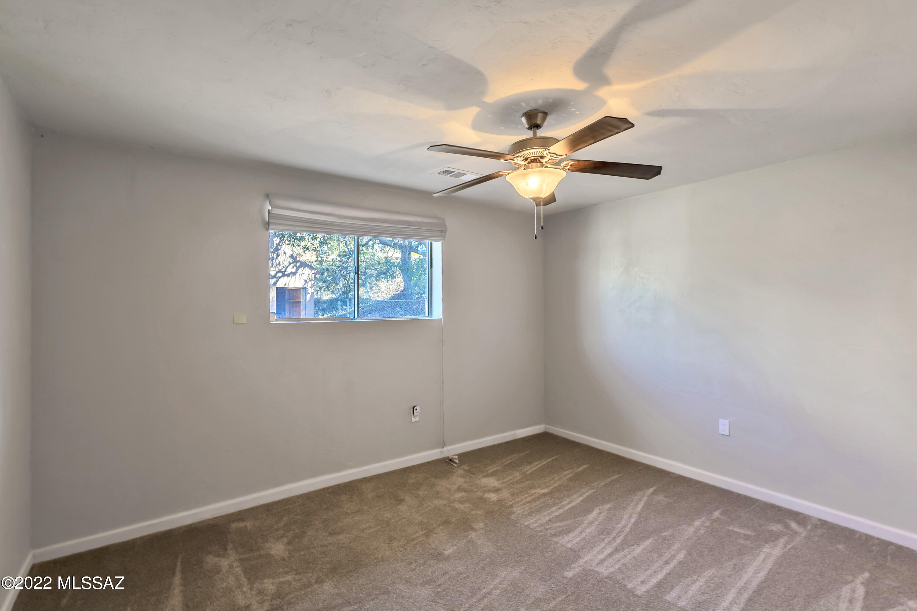 Los Robles Estates - Residential