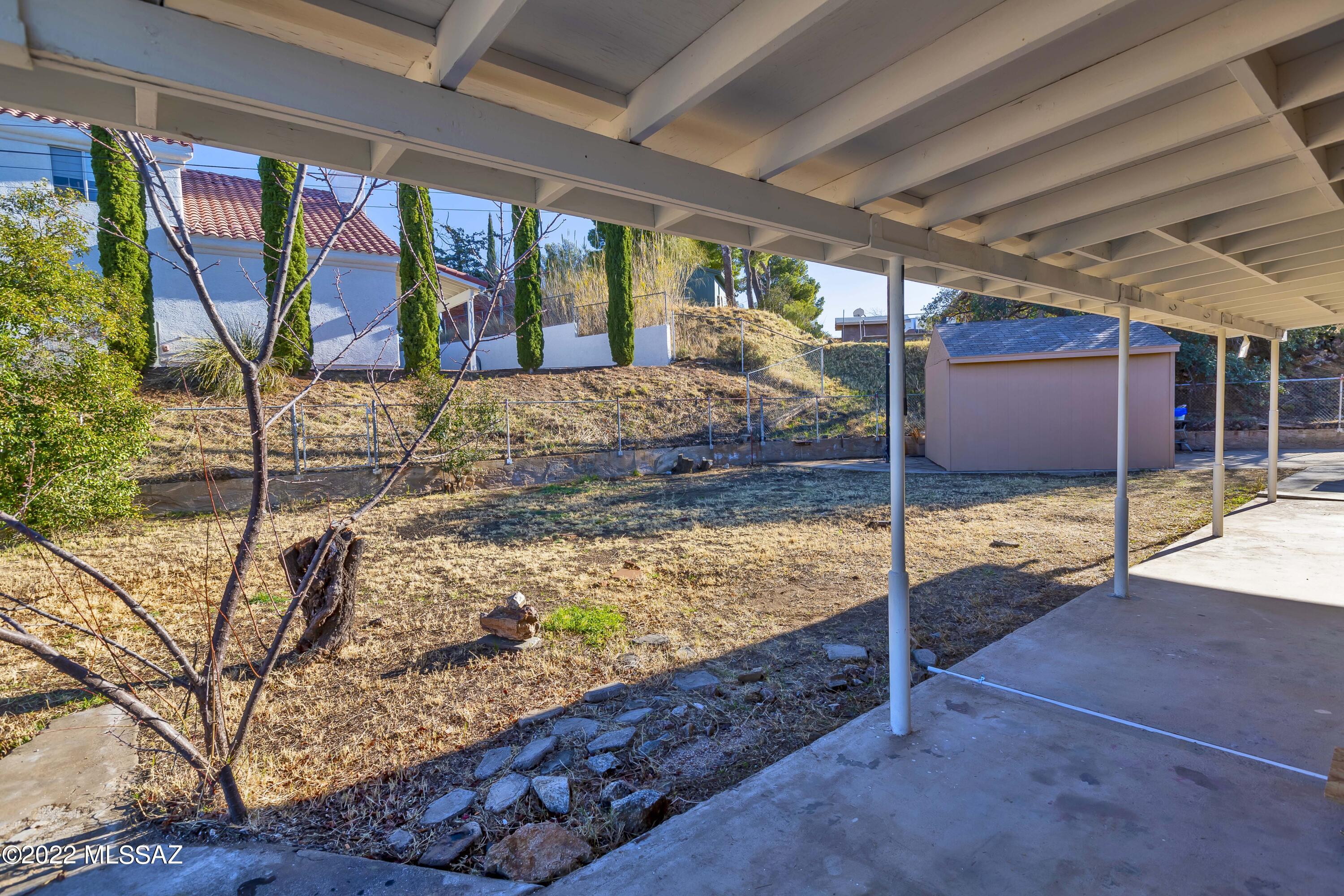 Los Robles Estates - Residential