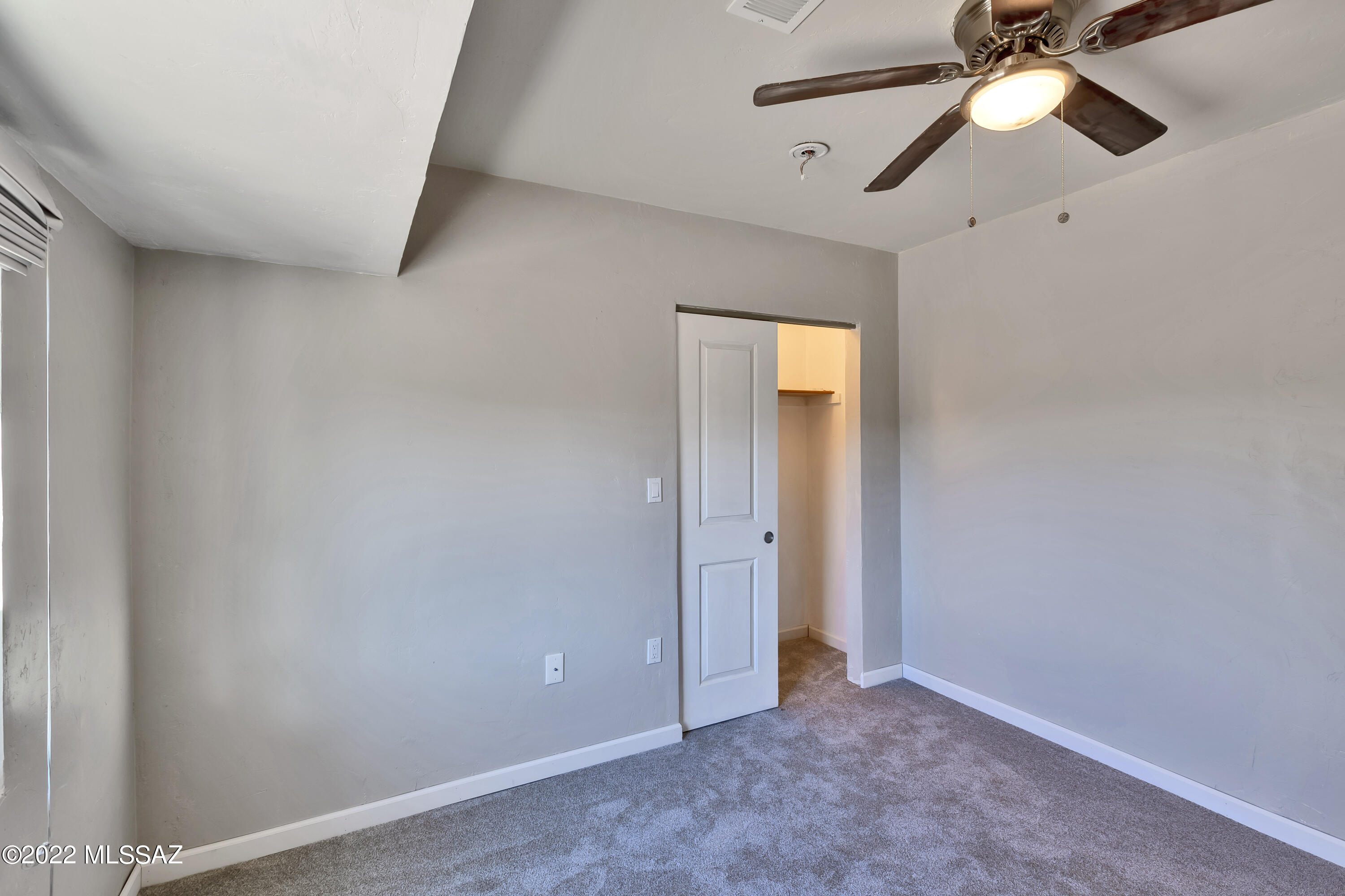 Los Robles Estates - Residential