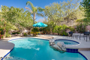Shadows @ Sabino (1-103) - Residential