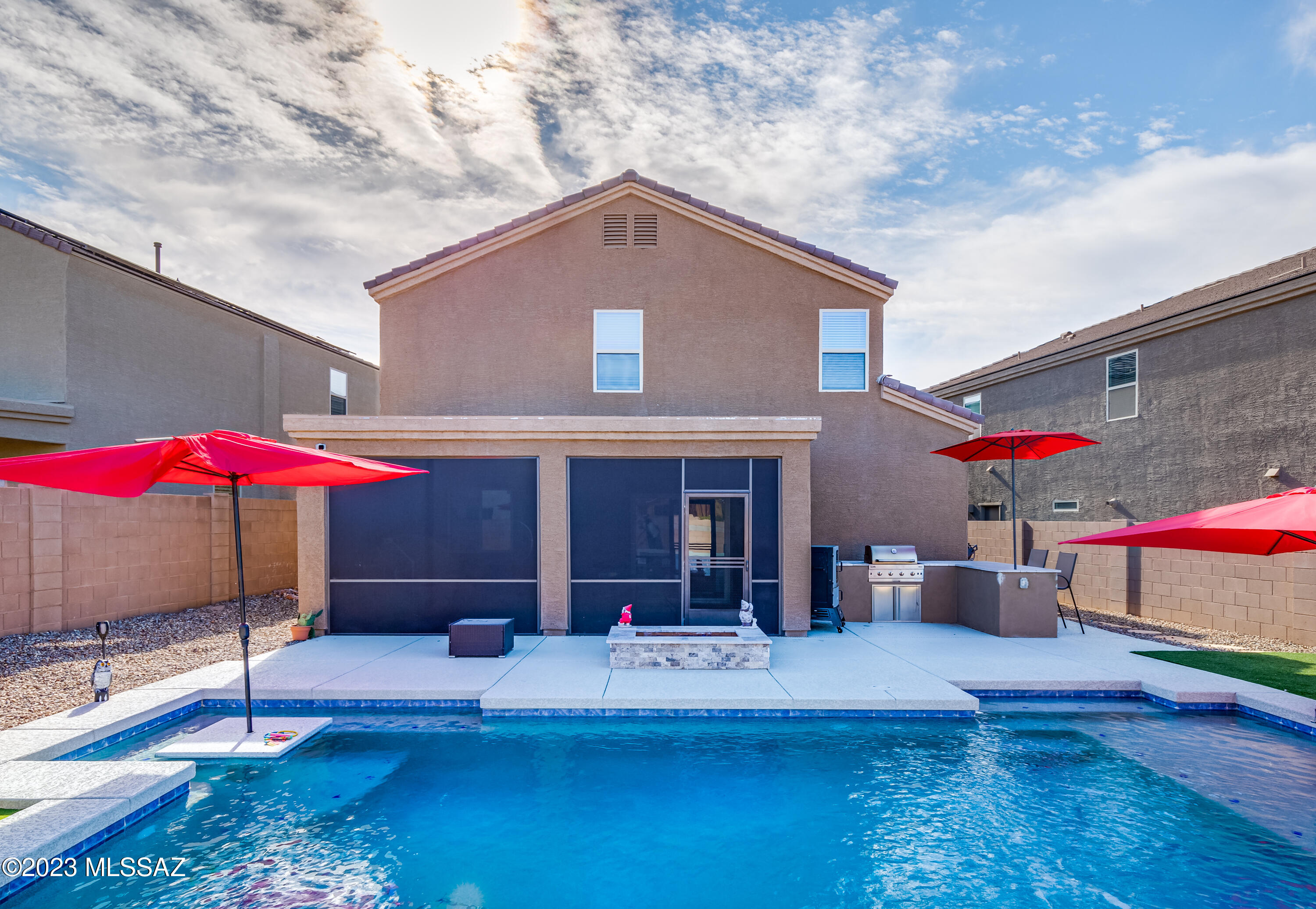 Vista Del Lago Norte SQ20140780198 - Residential
