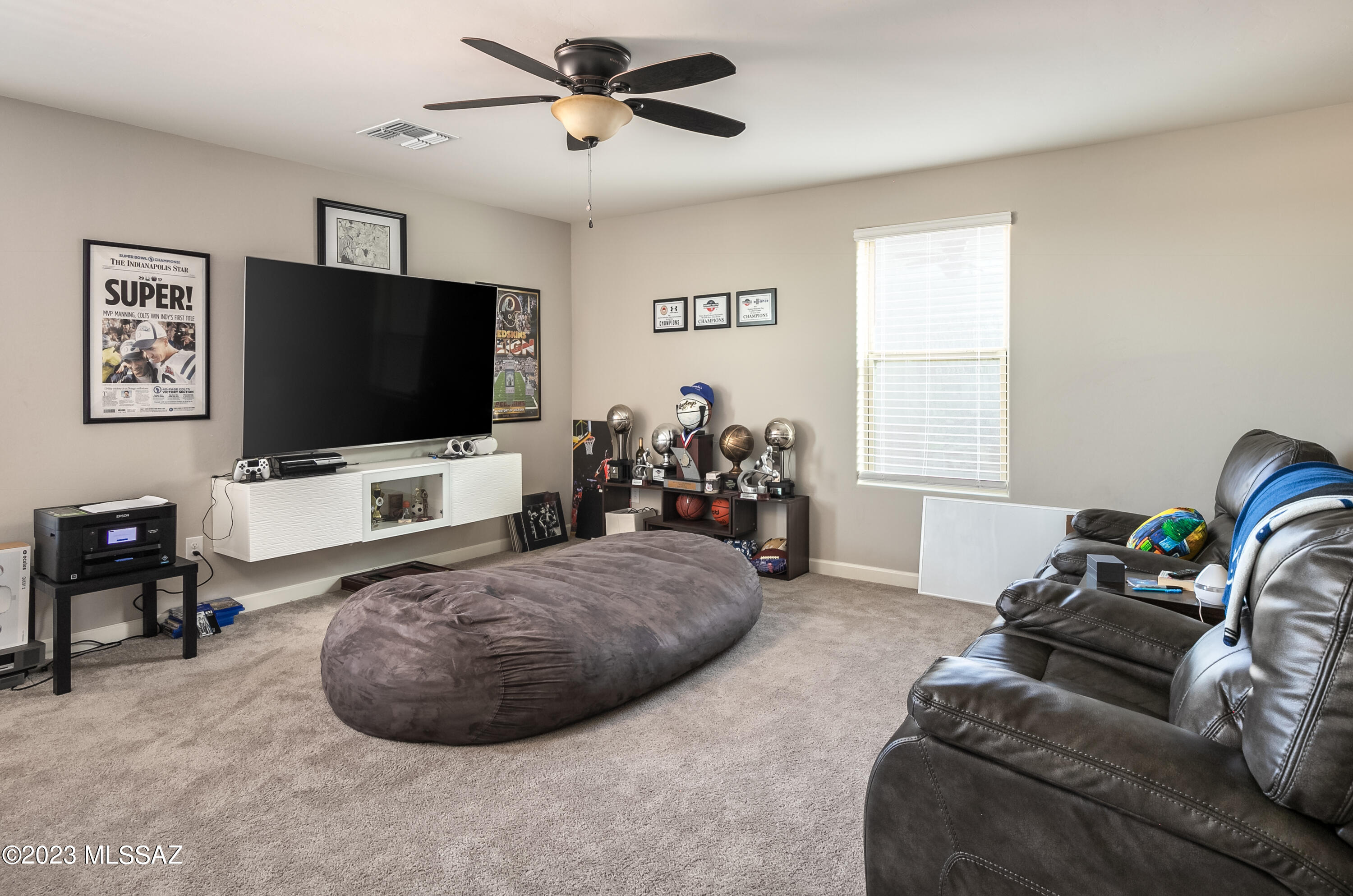 Vista Del Lago Norte SQ20140780198 - Residential