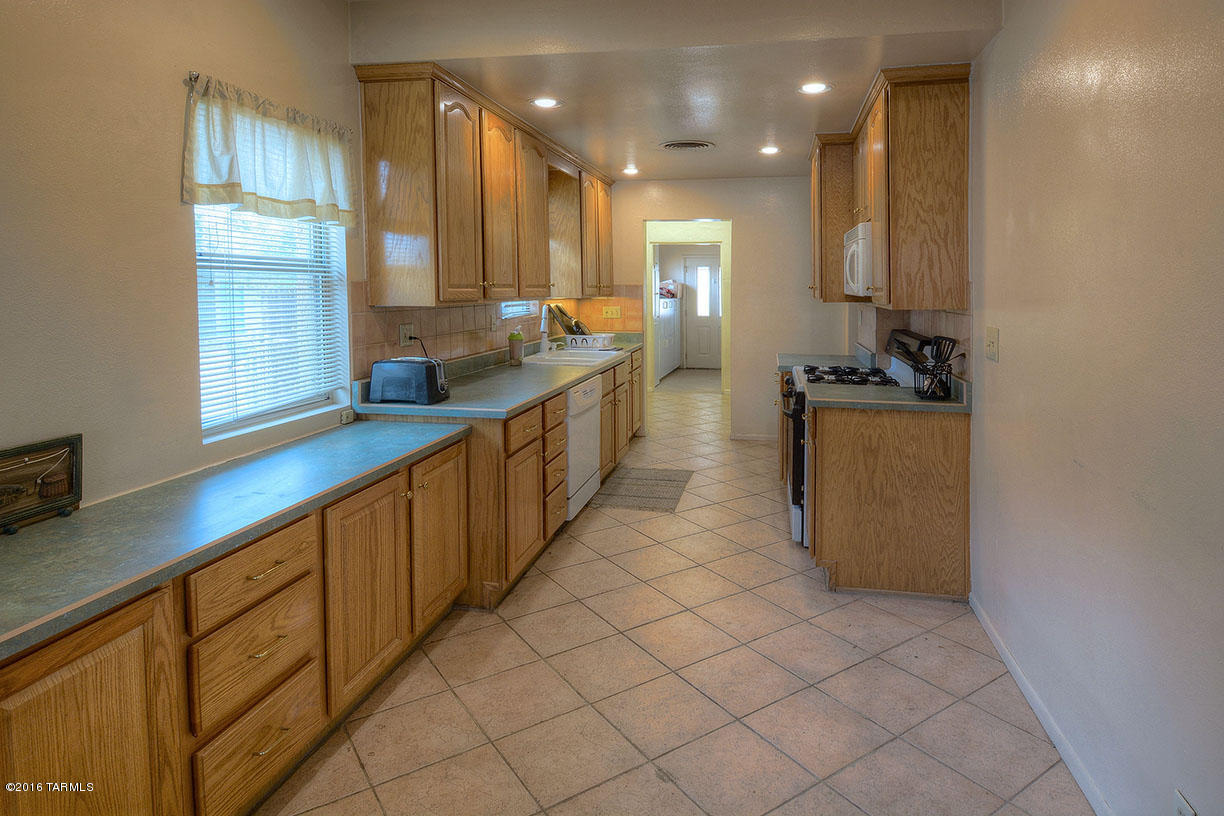 Feldmans Add - Residential Income