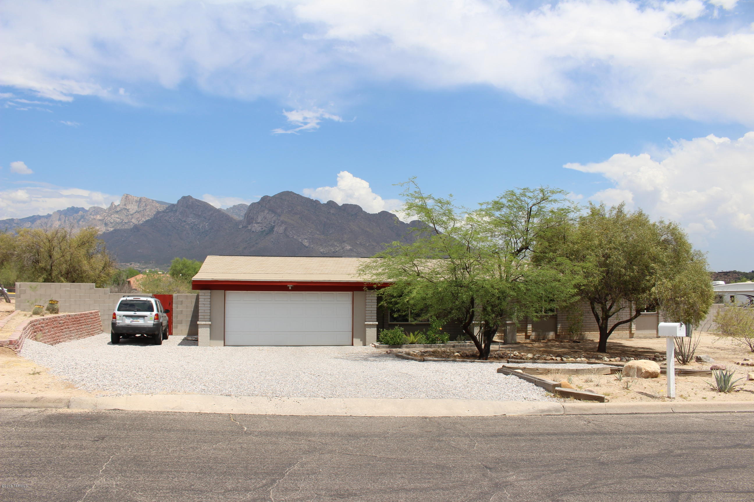 Rancho Feliz (442-647) - Residential