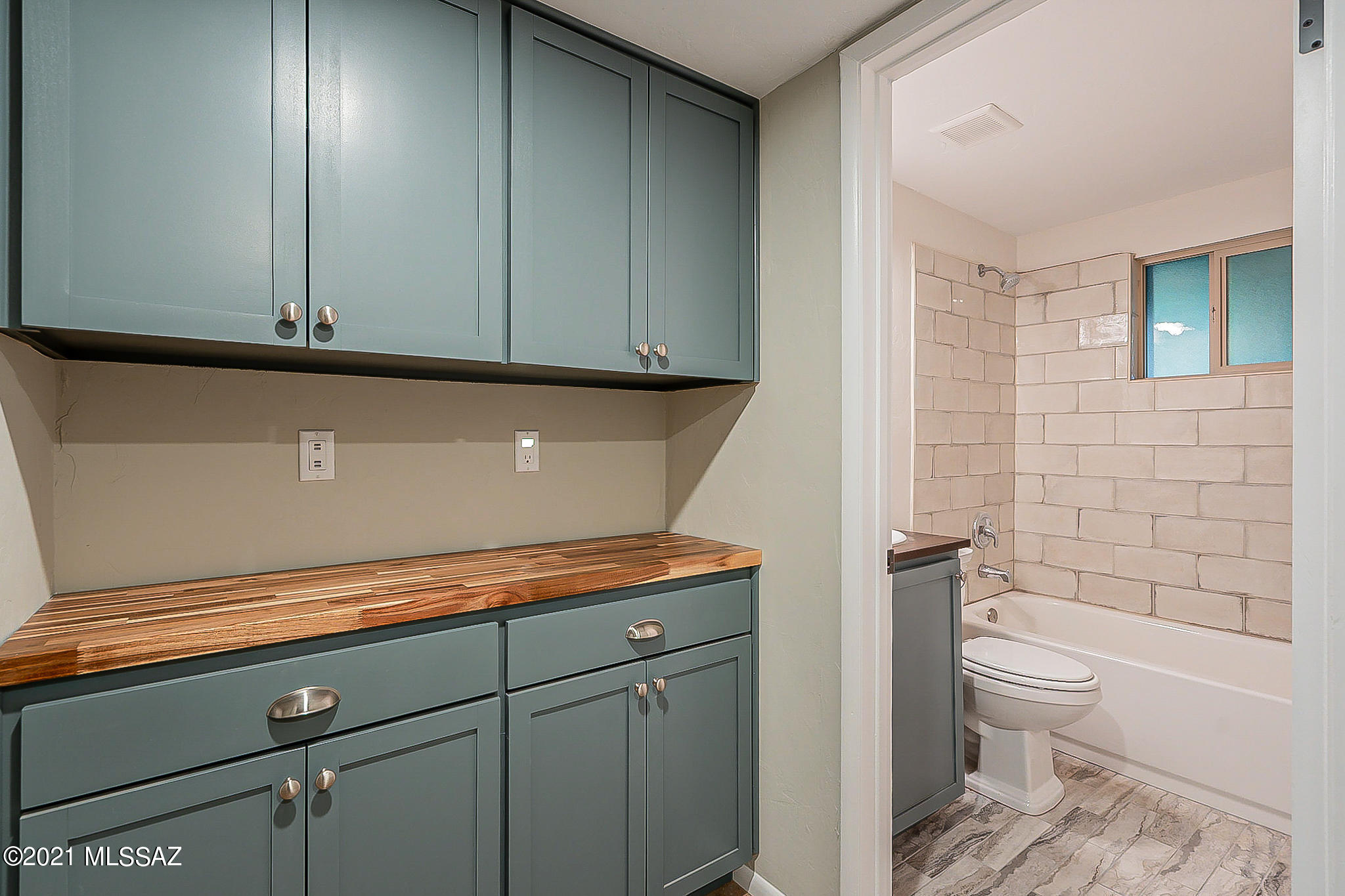Mountain View Acre Farms - Residential