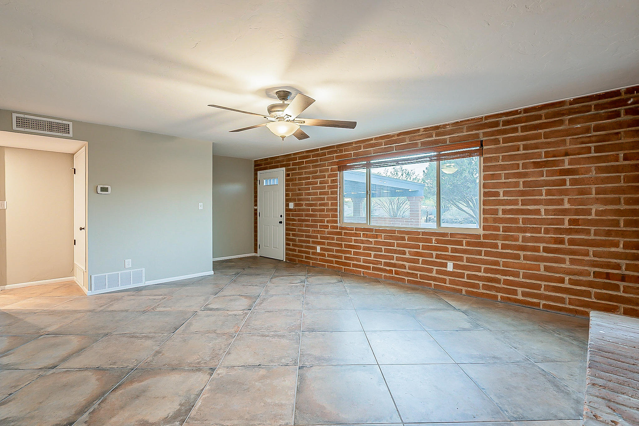 Mountain View Acre Farms - Residential