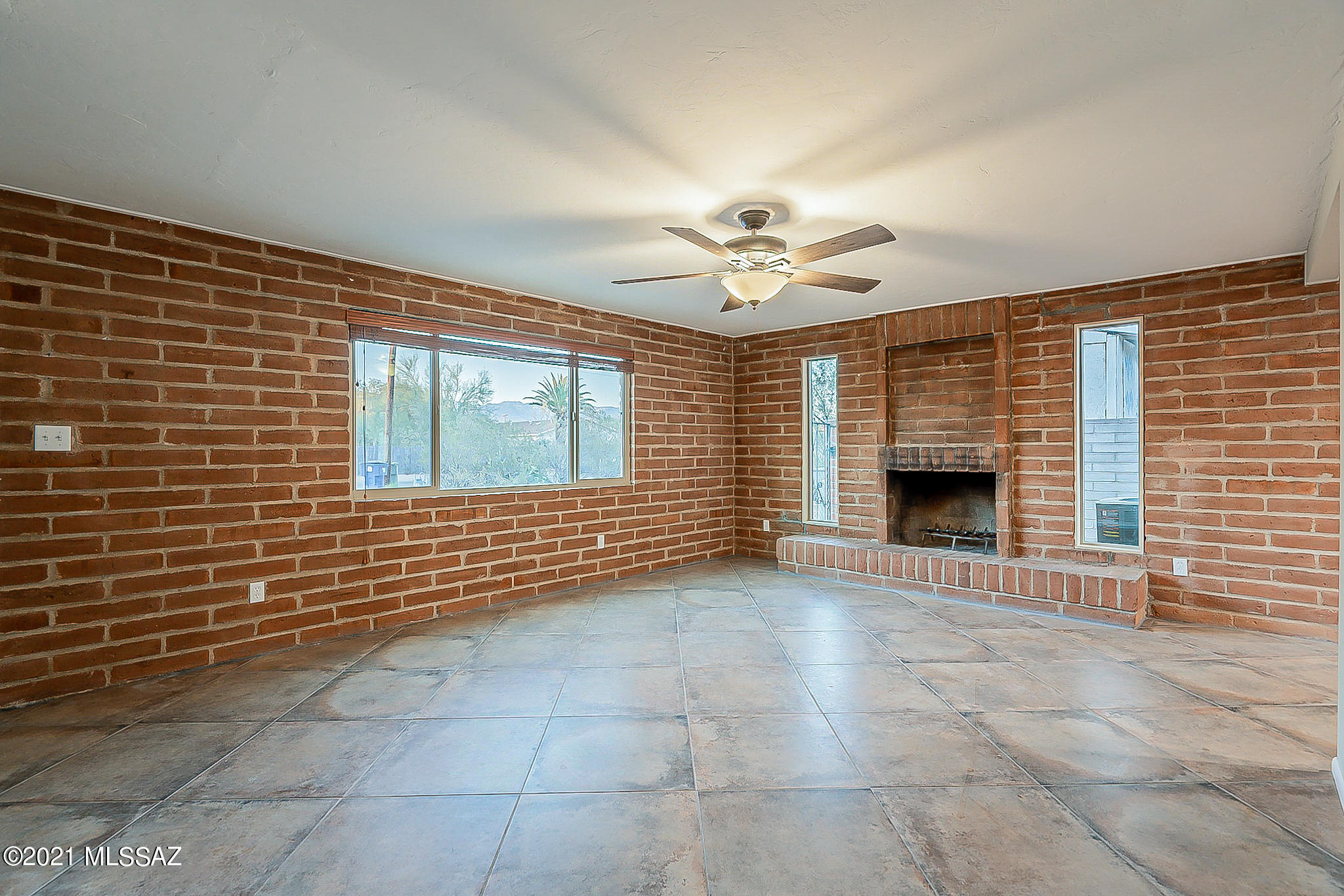 Mountain View Acre Farms - Residential