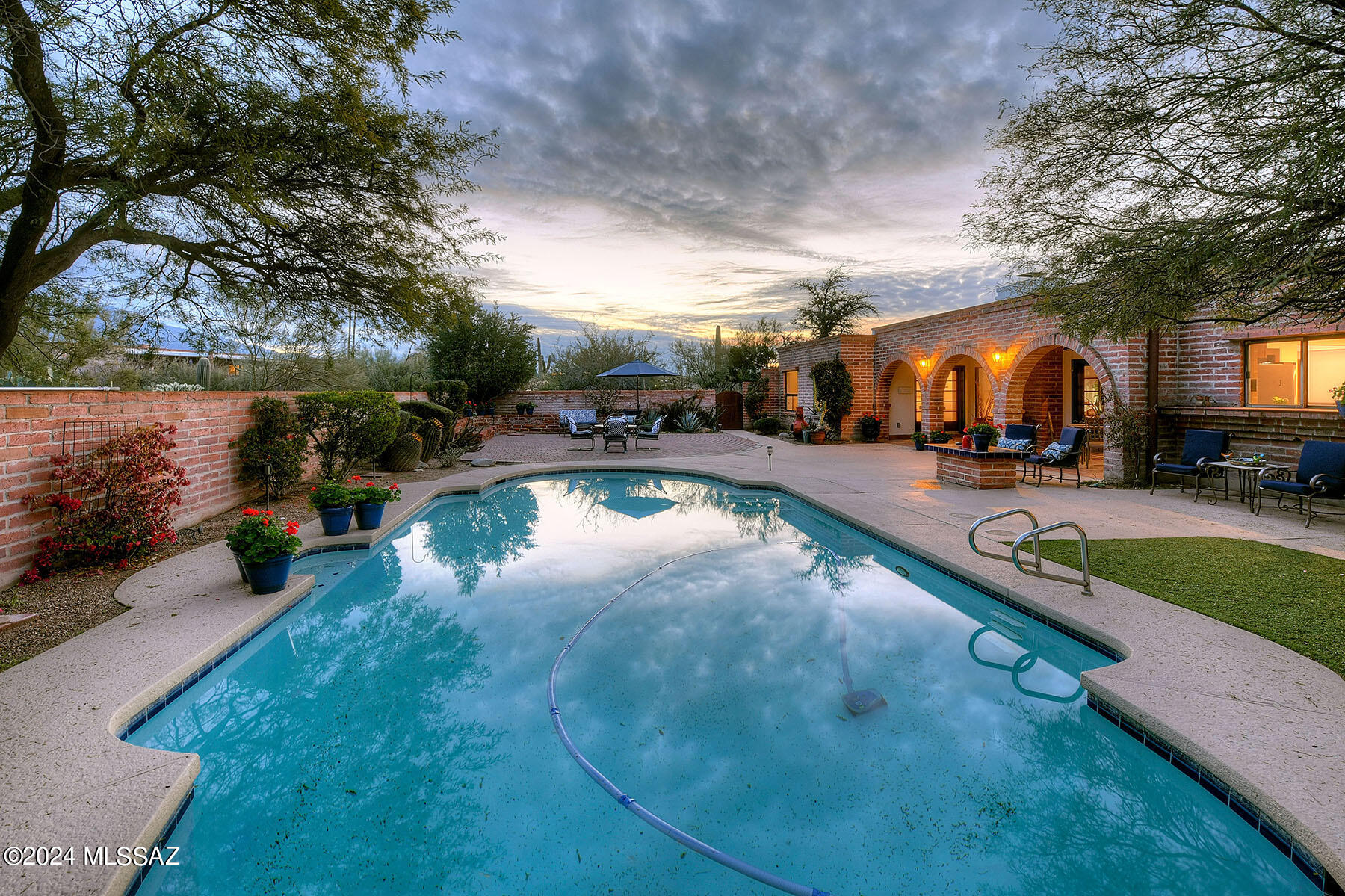 Catalina Foothills Est 8 - Residential